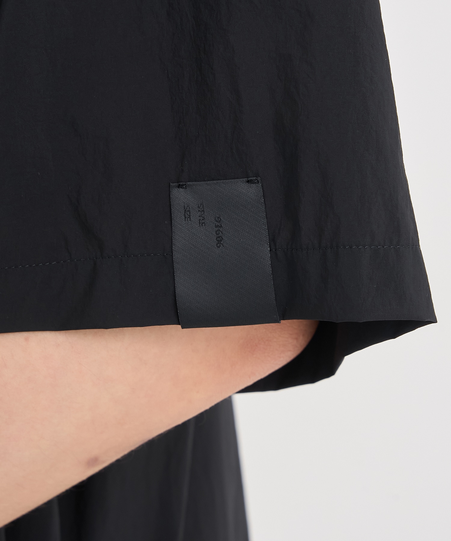 2251-SH55-005 S/S SHIRT N.HOOLYWOOD