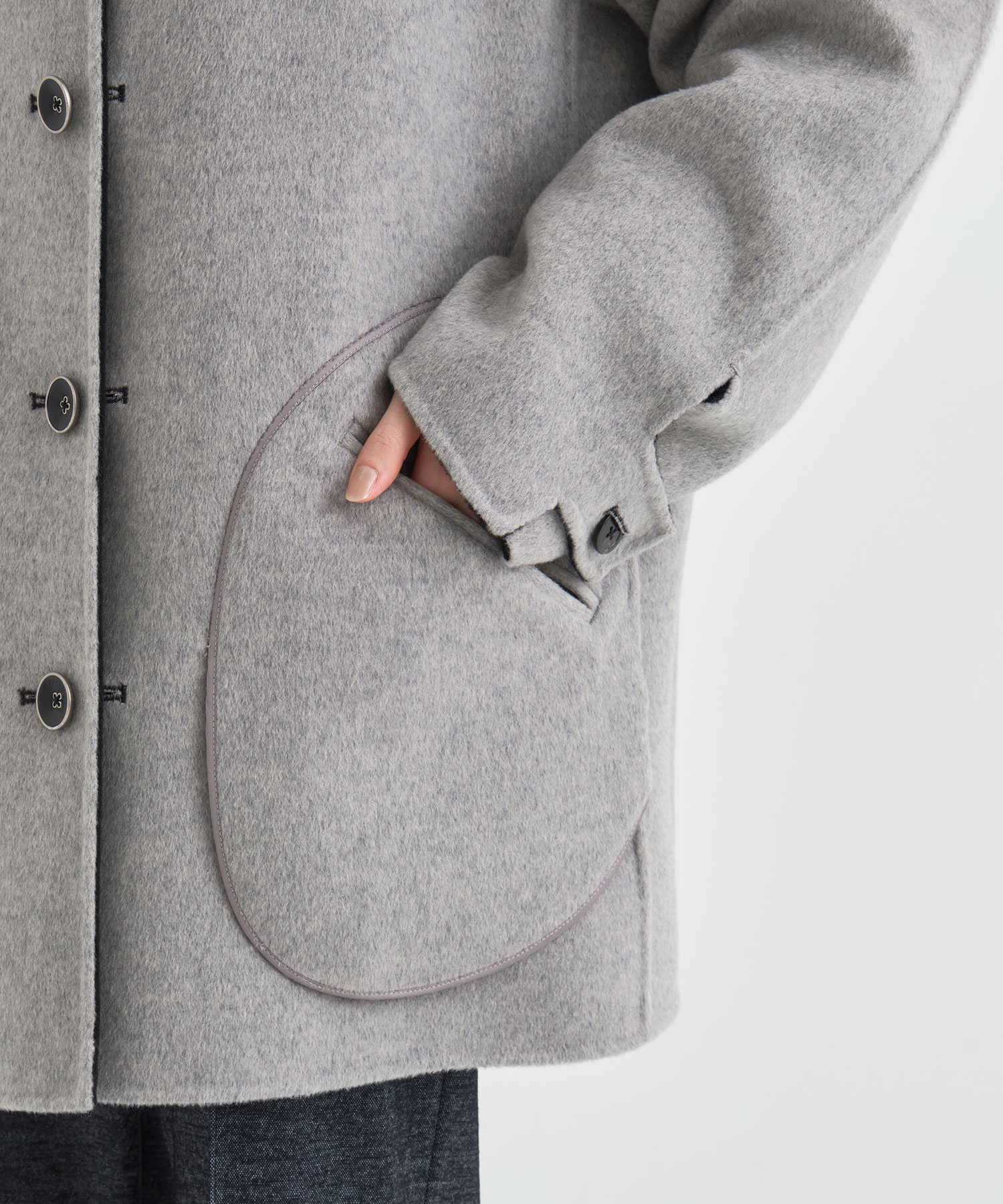 CASHMERE REVERSIBLE SHORT COAT THE TOKYO