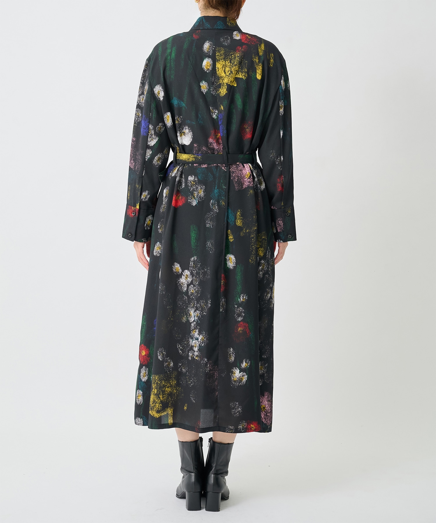 Sabi dress AKIRANAKA
