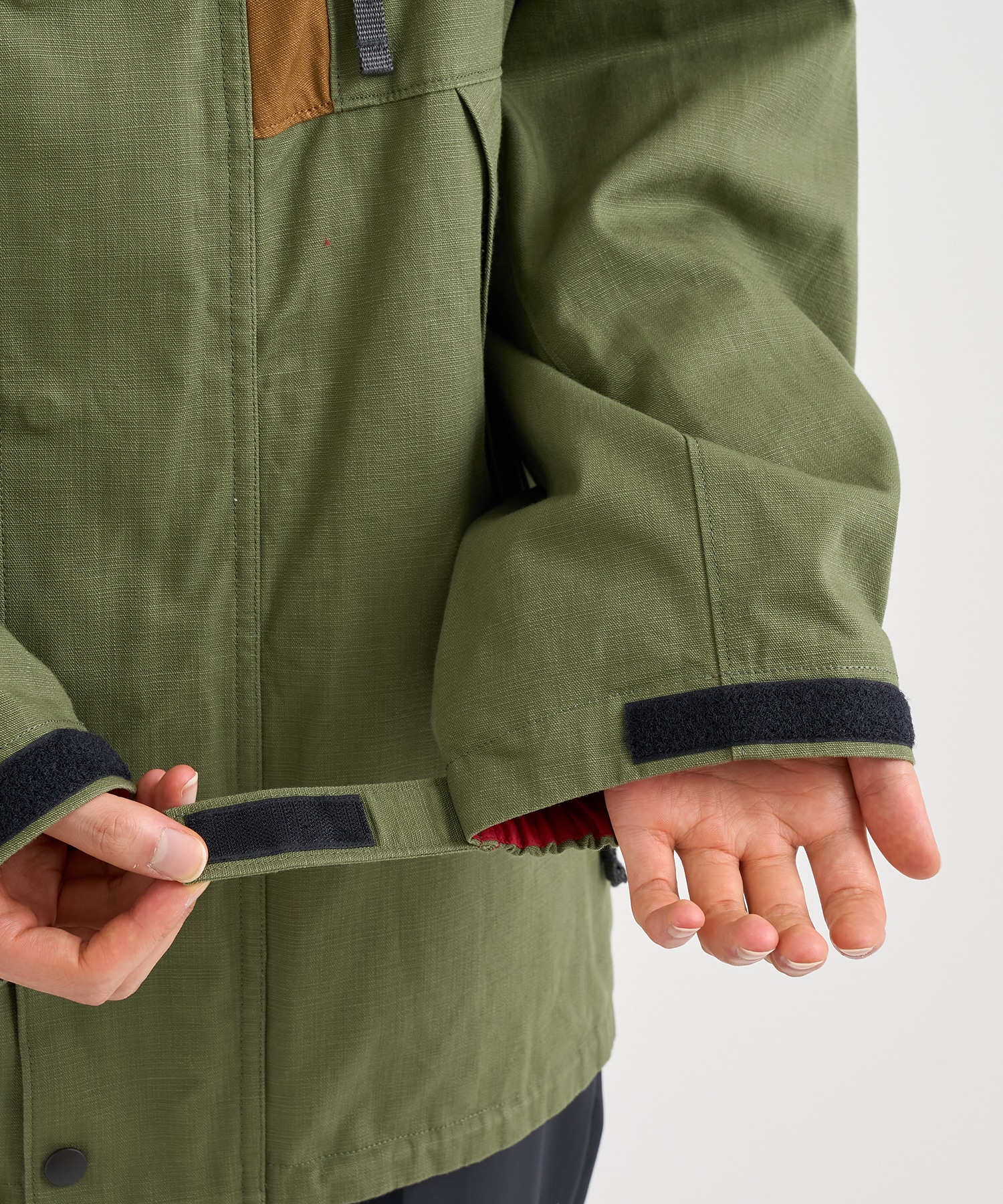 25WBM-G07139 MOUNTAIN PARKA kolor