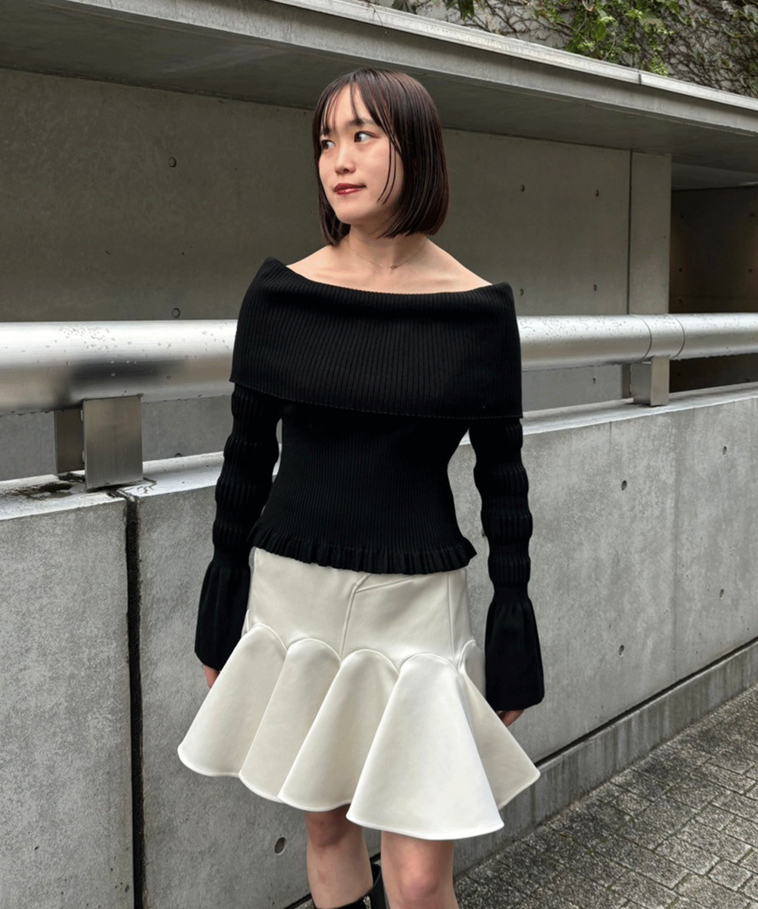 別注 SATIN BARATHEA FRILLED MINI SKIRT FETICO