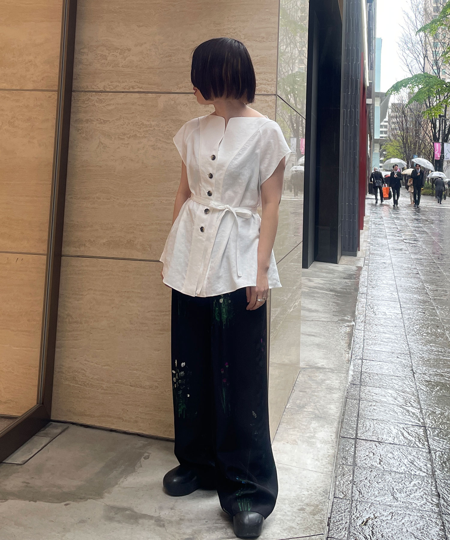 Cindy shirt WH AKIRANAKA