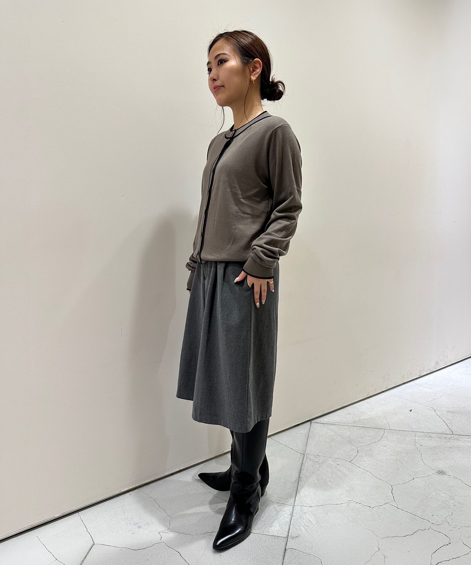 CASHMERE/SILK REVERSIBLE CREW NECK CARDIGAN THE TOKYO
