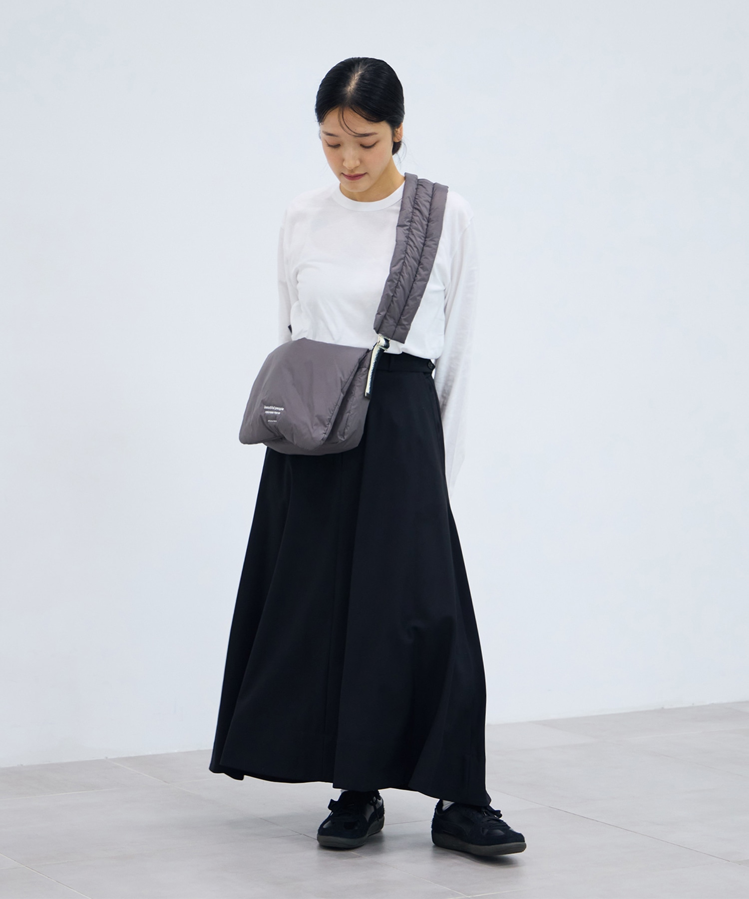 別注 PATTED SQUARE SHOULDER BAG beautiful people