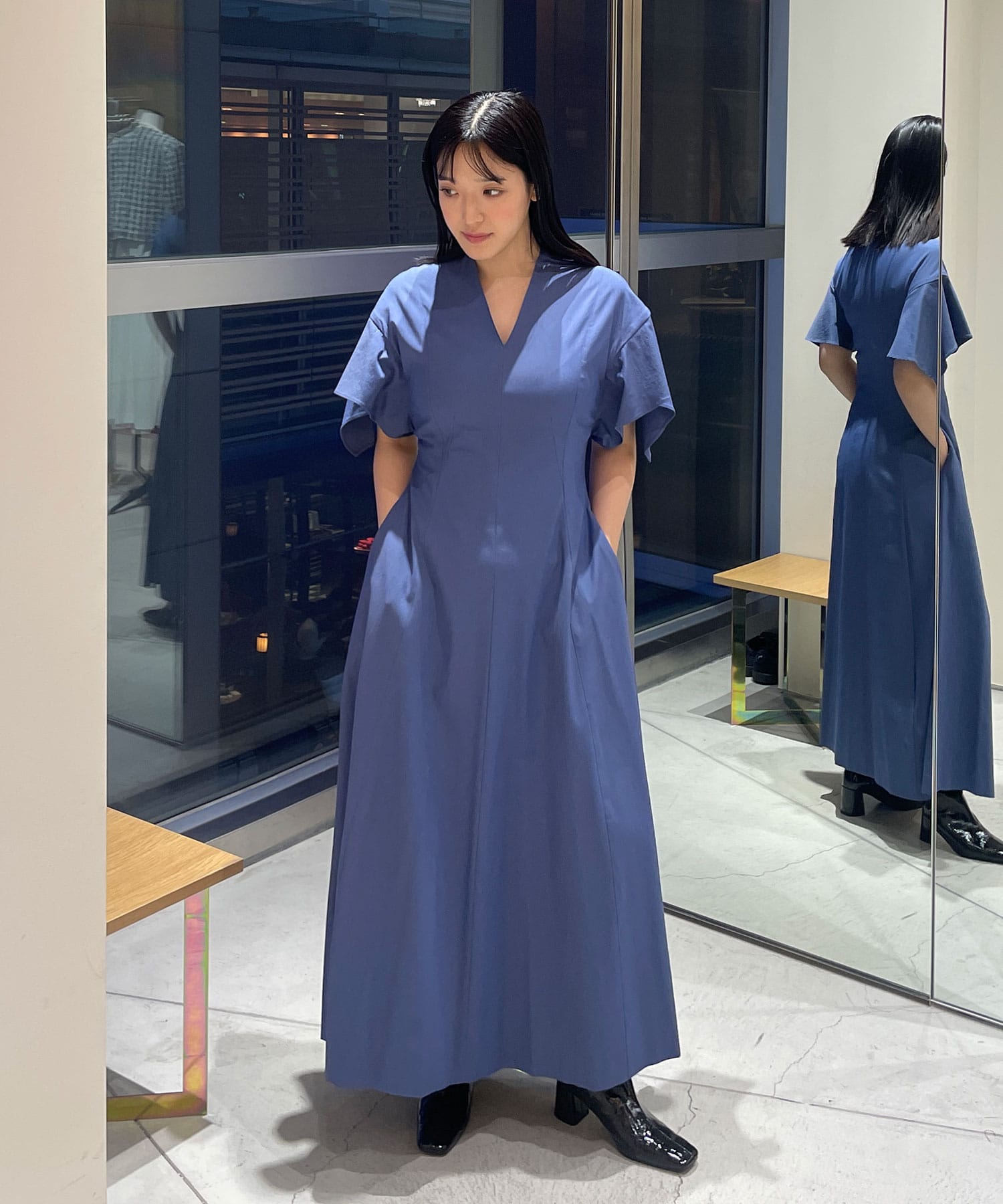 別注 Tamara drape sleeve dress BLU AKIRANAKA