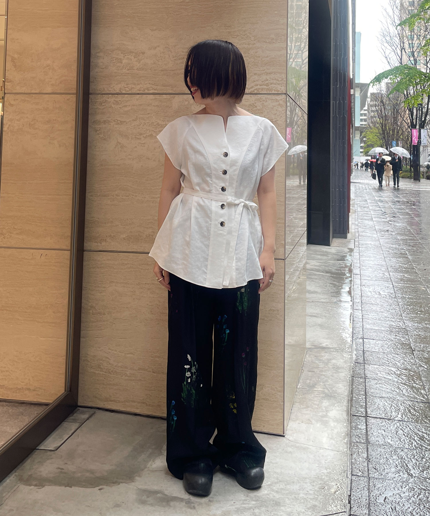 Cindy shirt WH AKIRANAKA