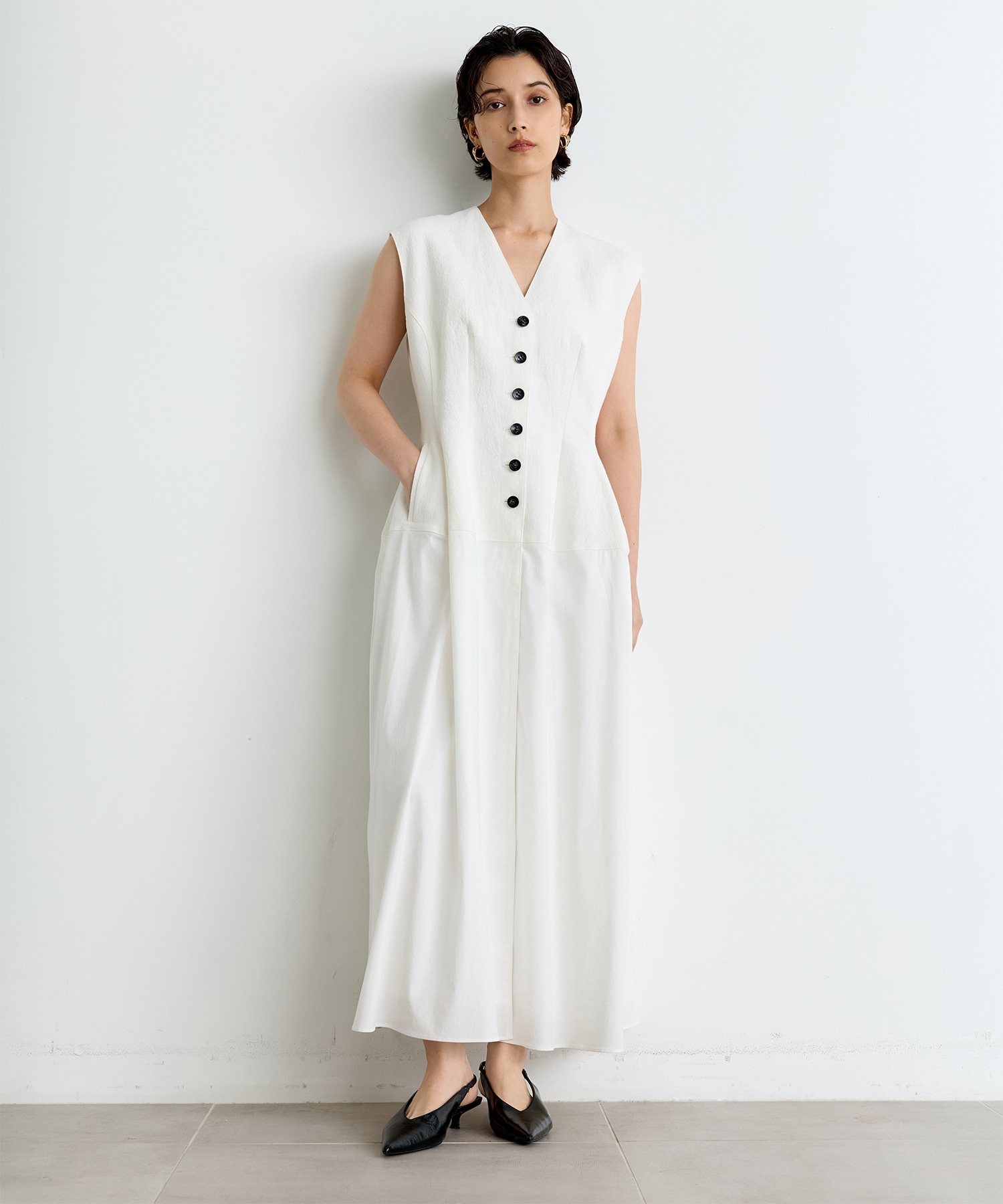 別注 Ilsa sleeveless dress AKIRANAKA