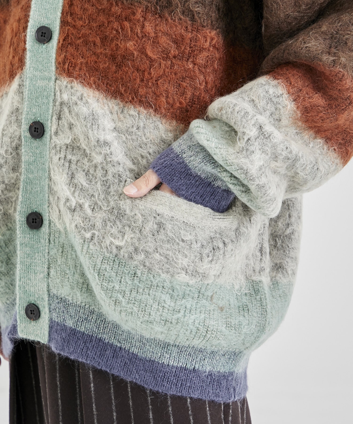 MOHAIR BORDER CARDIGAN ｜ YOKE