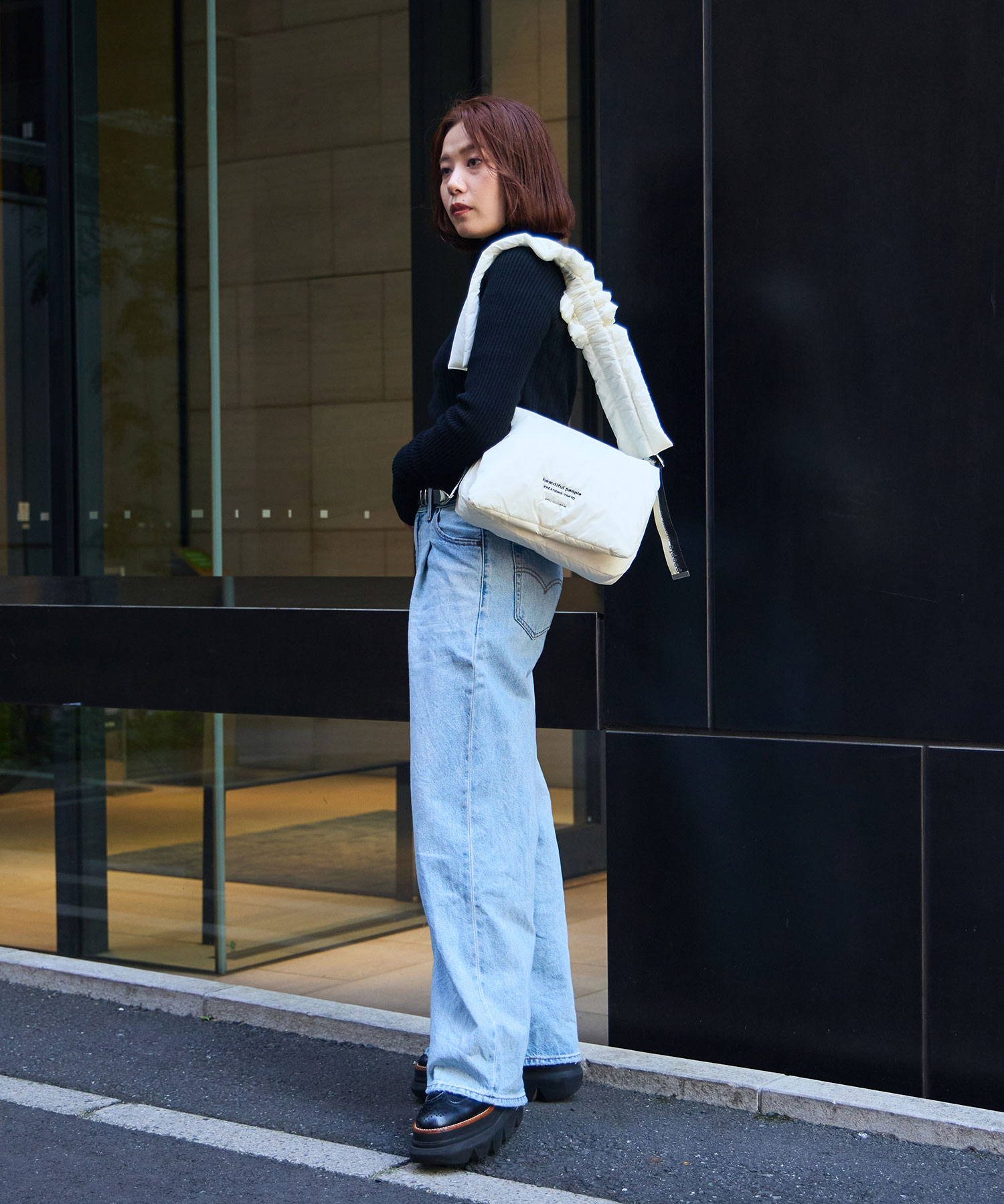 別注 PATTED SQUARE SHOULDER BAG beautiful people