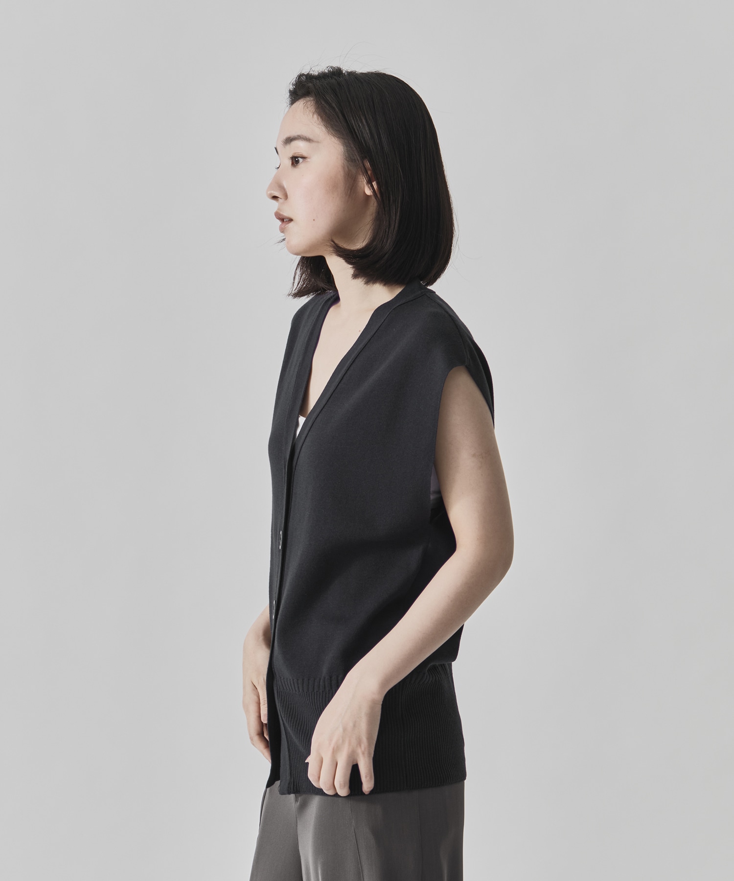 Silk Knit Vest CITY TOKYO