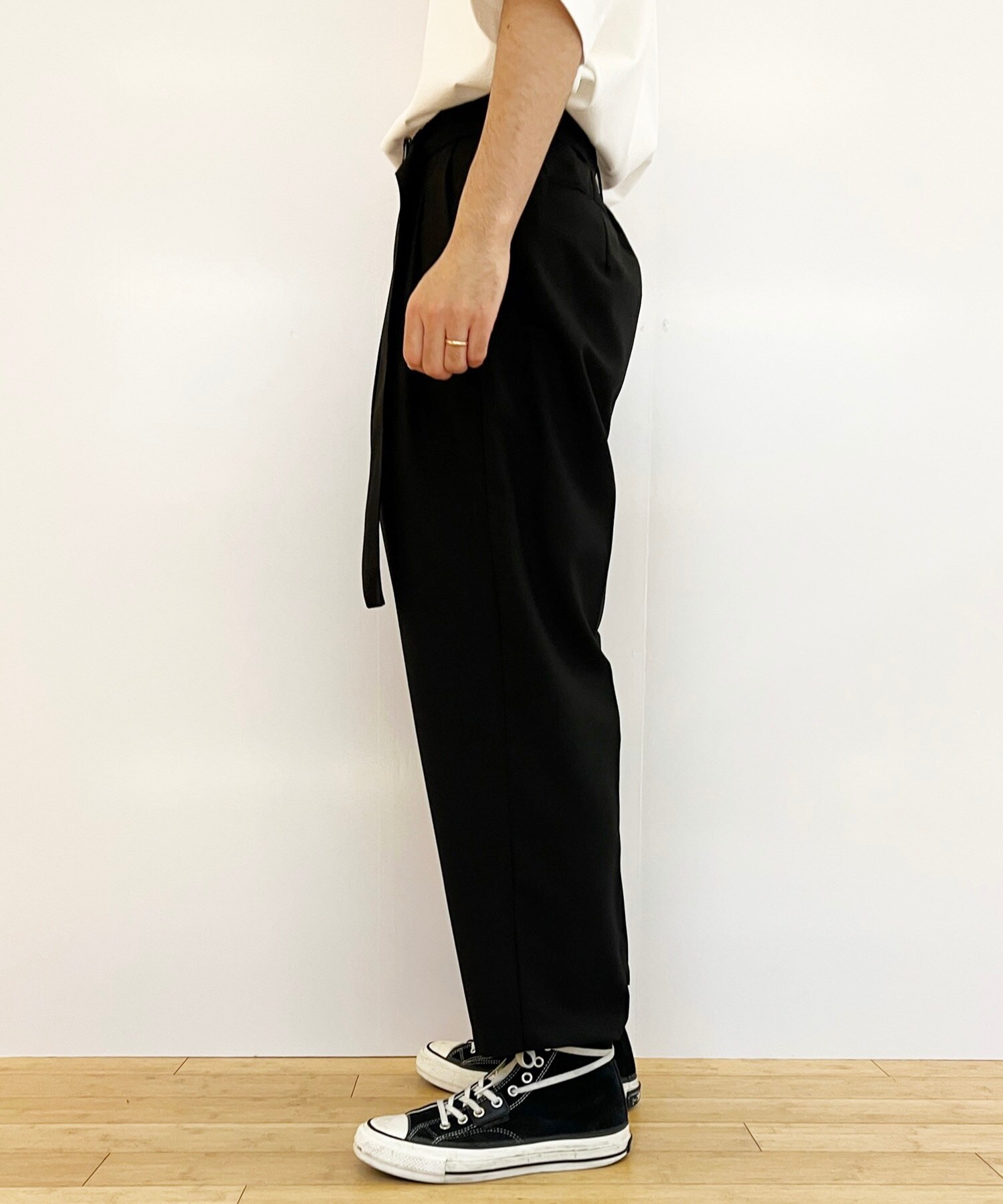 HARD TWISTED WOOL TROPICAL BELTED PANTS ATTACHMENT