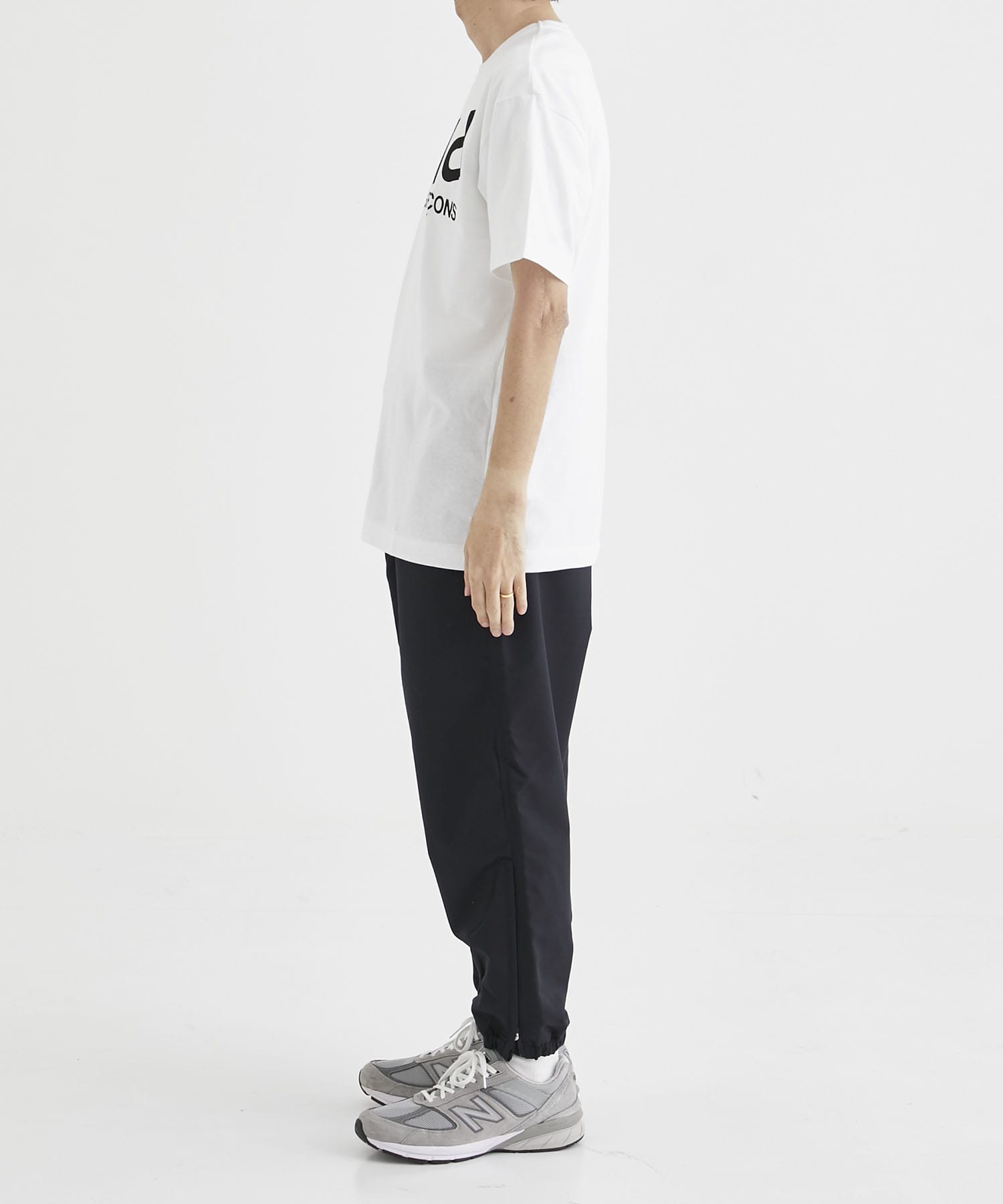 AZ-T068-051 S/S TEE PLAY LOGO(L WHITE): PLAY COMME des GARCONS