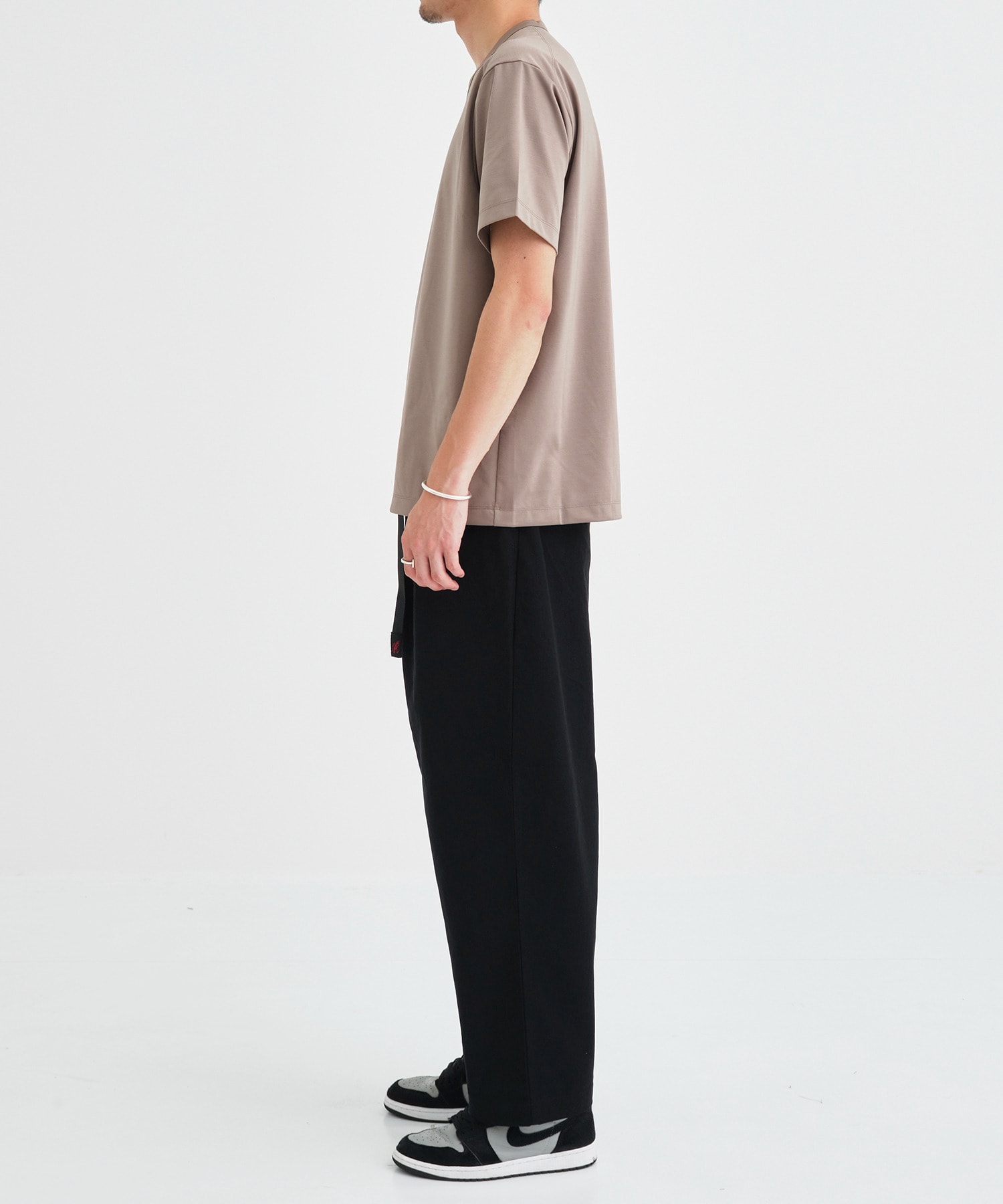 ×Gramicci STRETCH 3 TUCK PANTS White Mountaineering