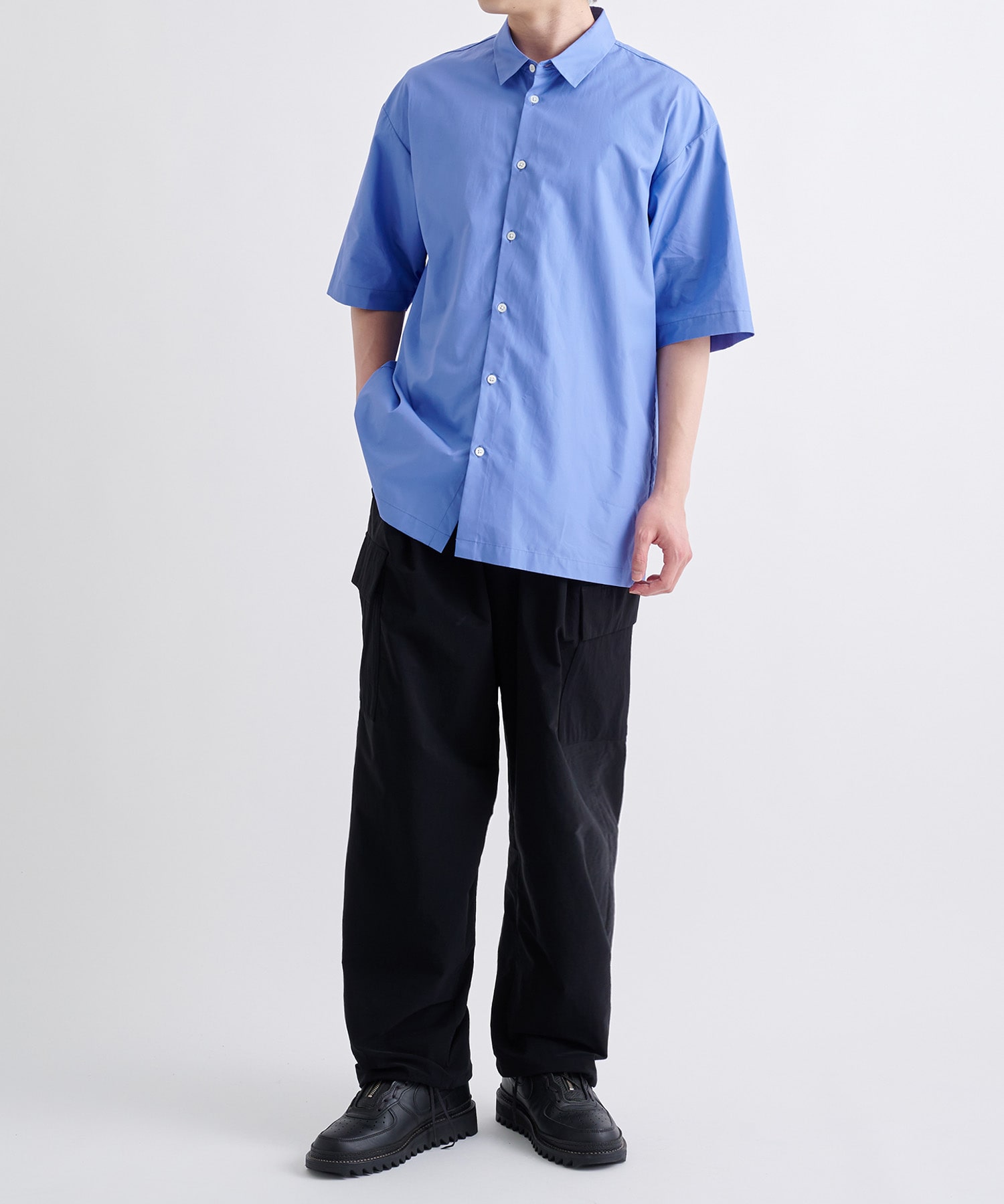 SUVIN BROAD OVERSIZED SHORT SLEEVE SHIRT ATON