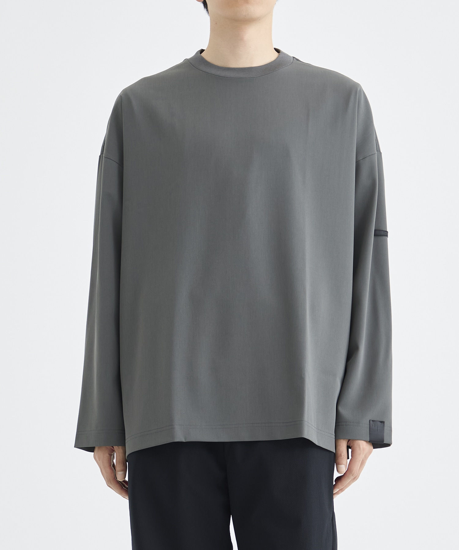 2242-CS07-023 L/S TOPS 