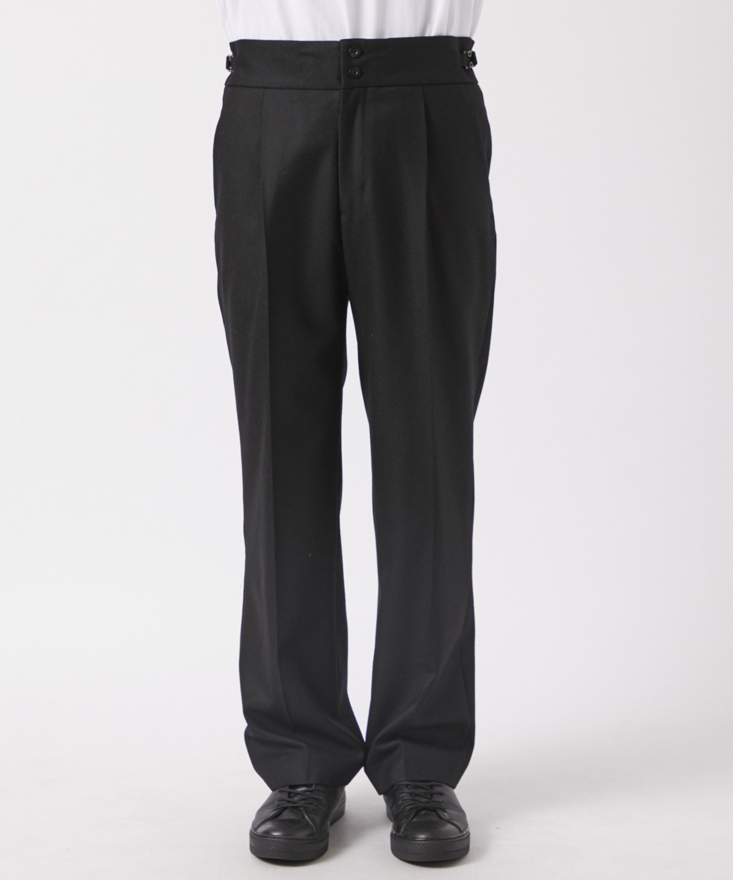 ONE TUCK STRAIGHT PANTS IRENISA