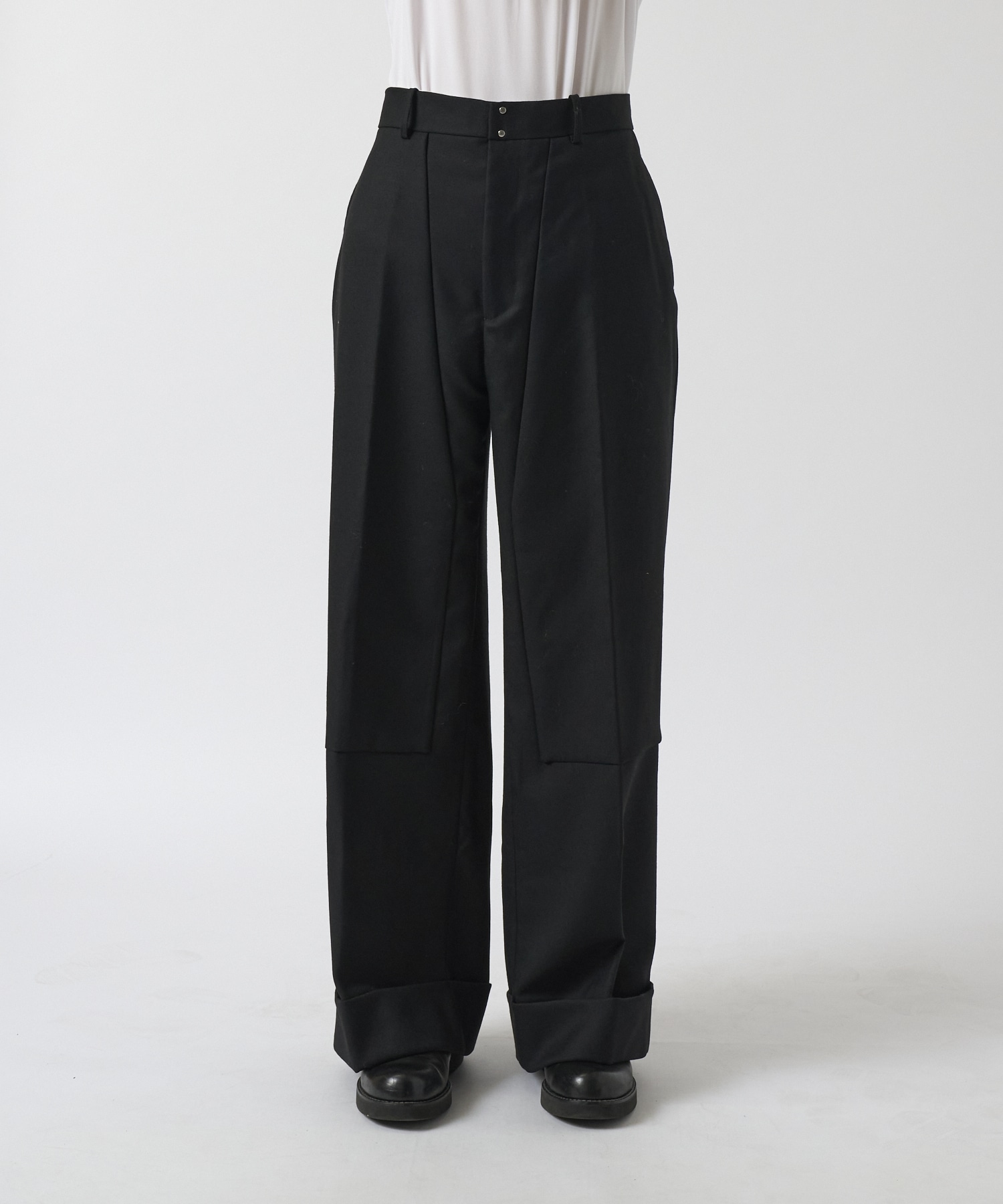 THE WORK TROUSERS BLACK TANAKA