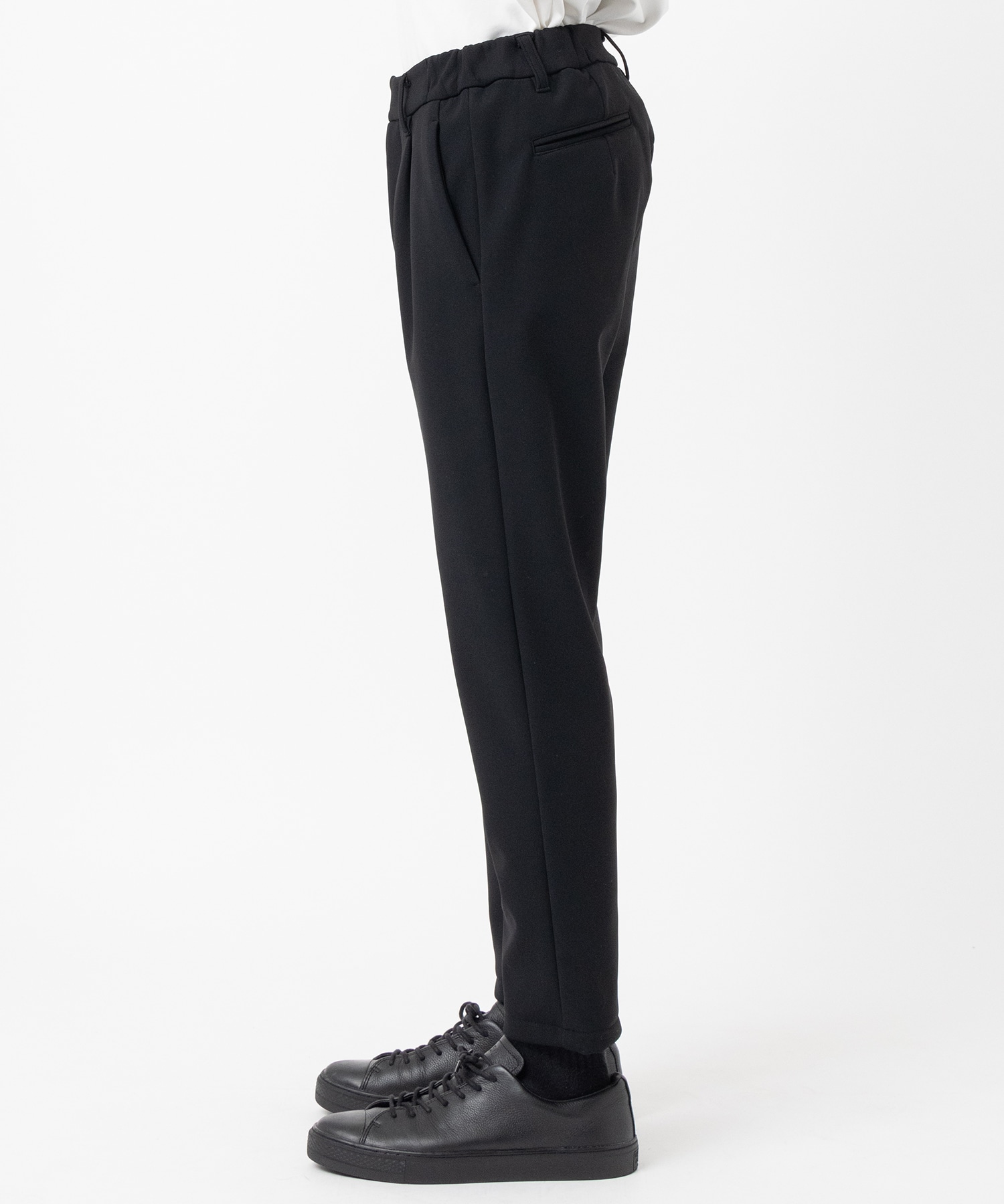 Aerogel Fabric Tapered Pants THE TOKYO