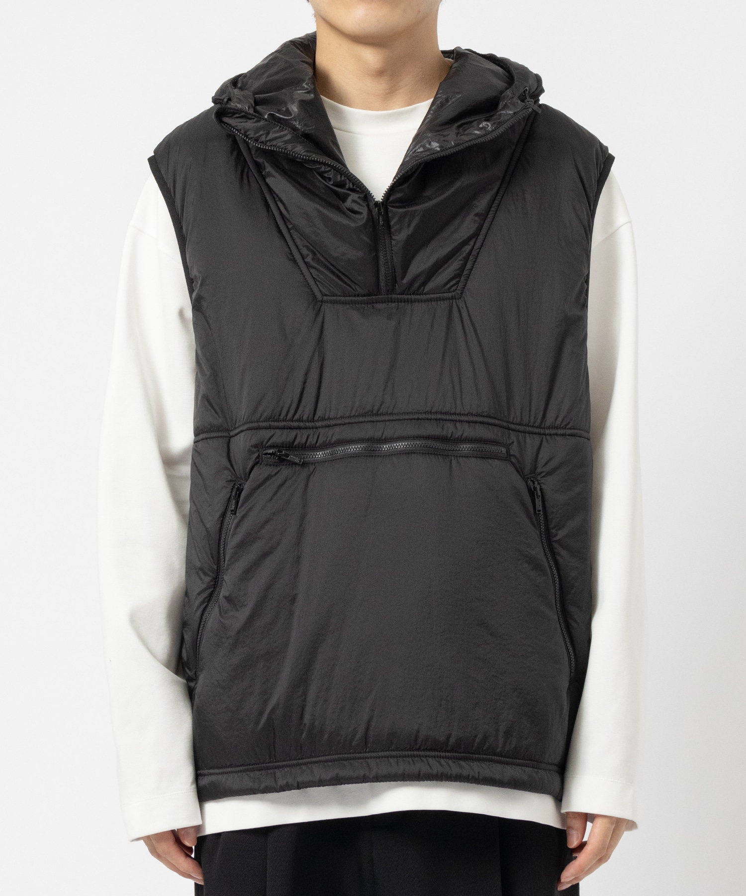 UC2D4002 VEST UNDERCOVER