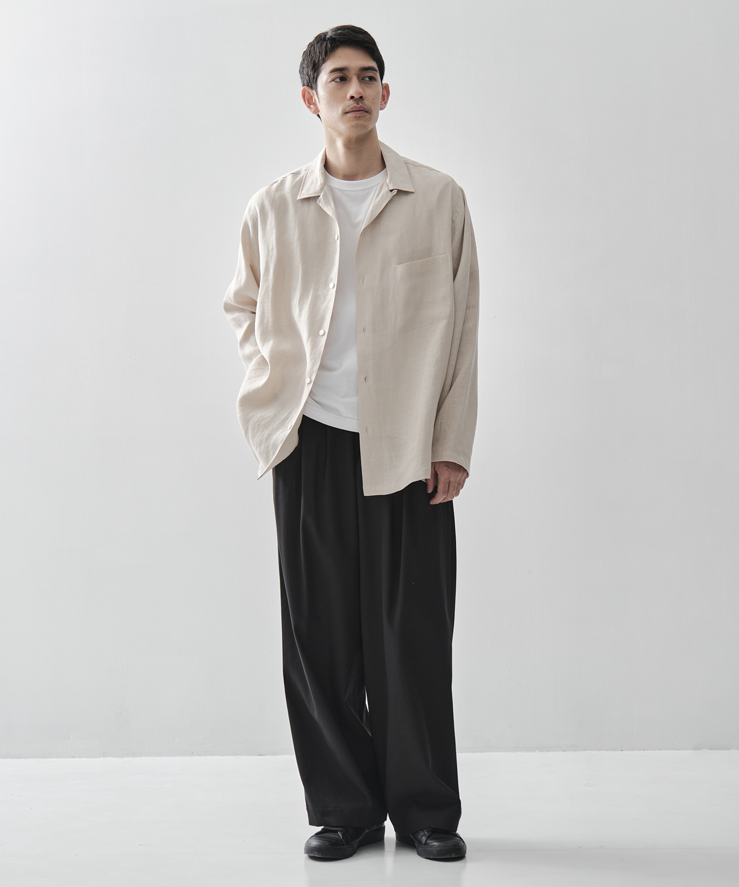 COMFORT FIT OPEN COLLAR SHIRT MARKAWARE
