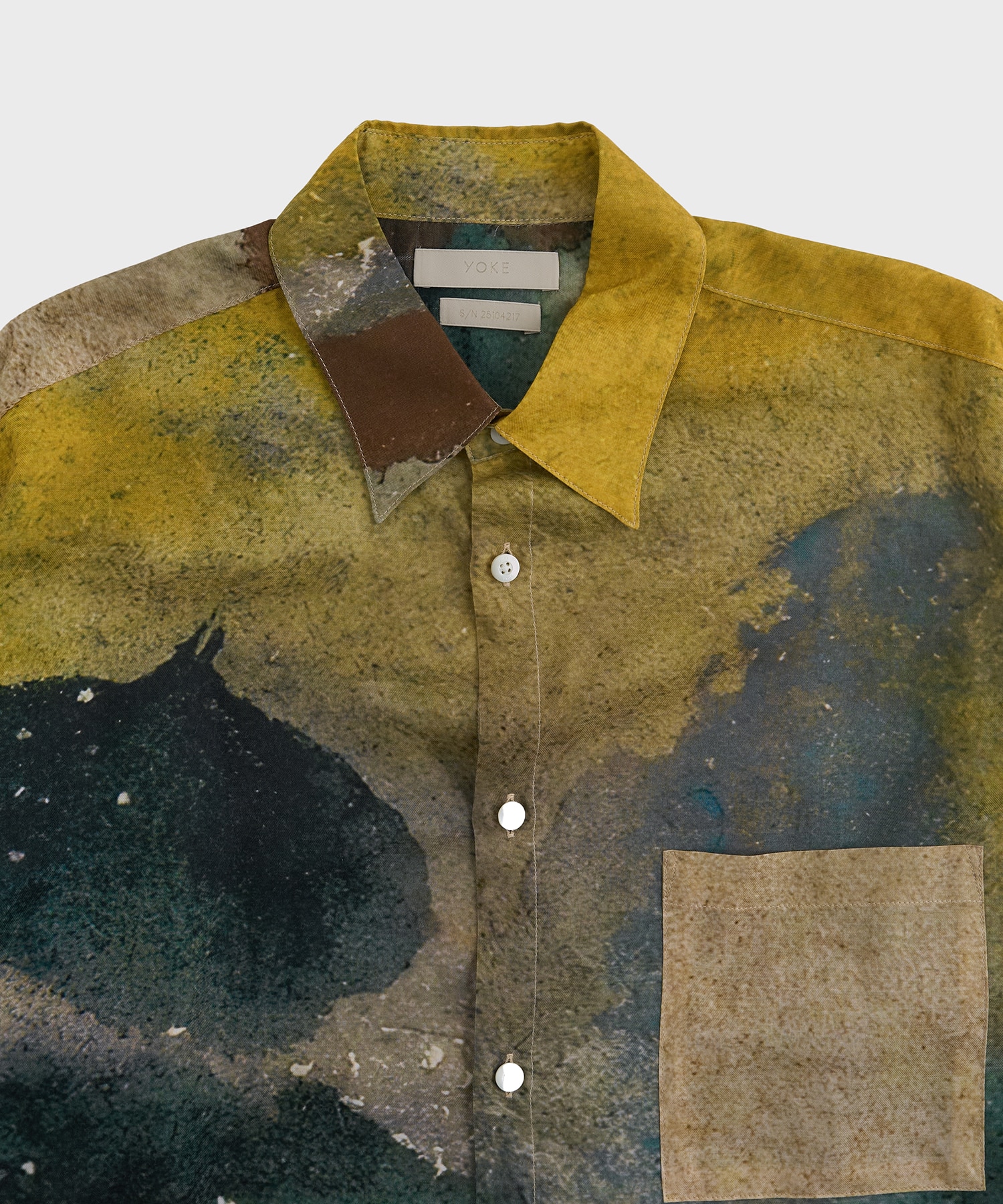 LANDSCAPE PRINTED REGULAR COLLAR SHIRT YOKE