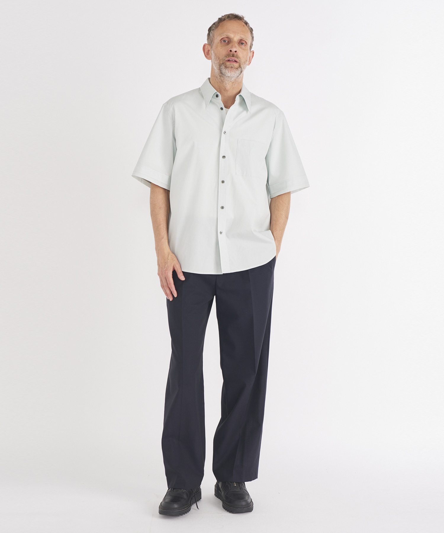 【イレニサ】REGULAR COLLAR SHORT-SLEEVED SHIRT IRENISA