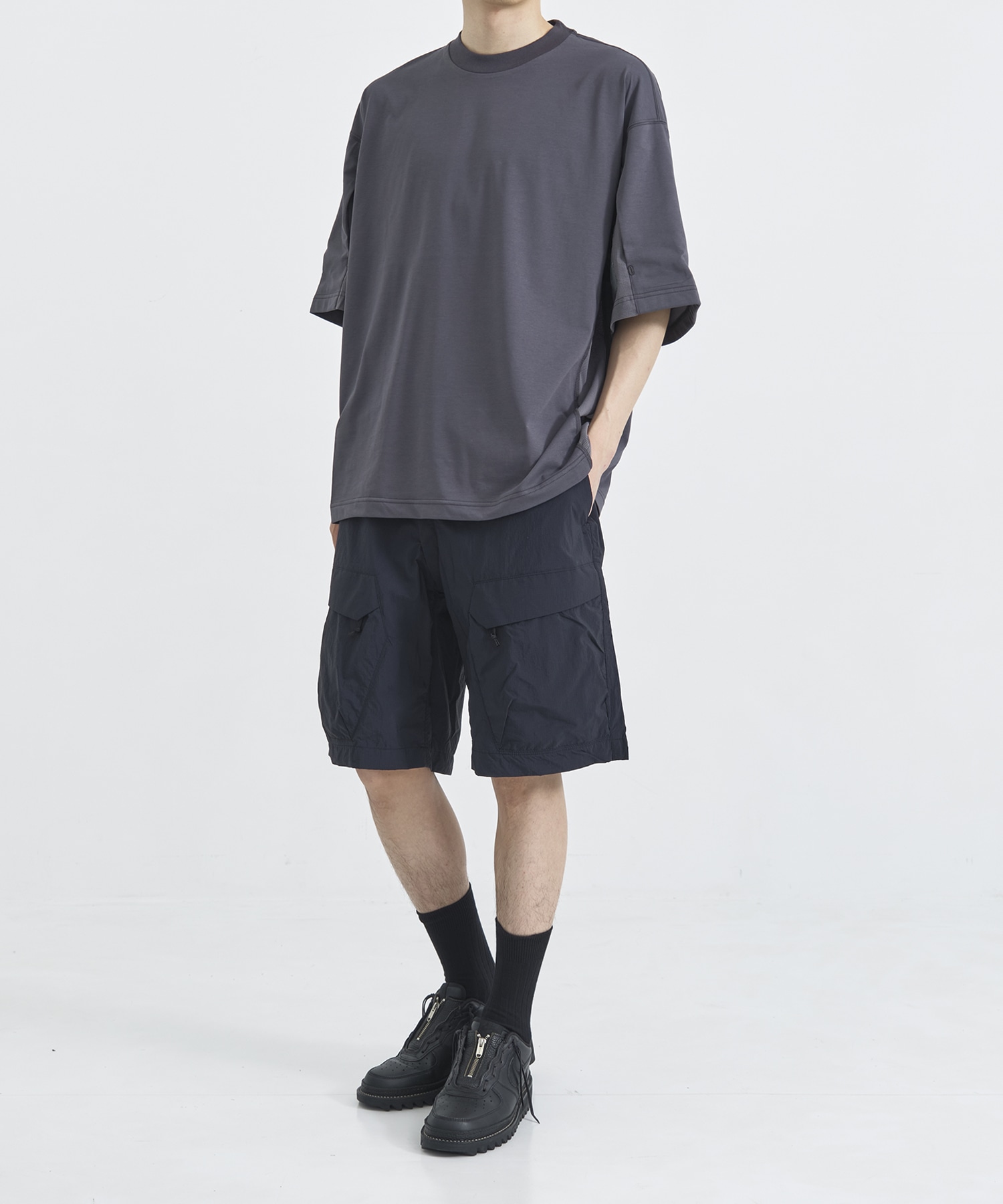 9251-CS53-015 S/S TEE N.HOOLYWOOD