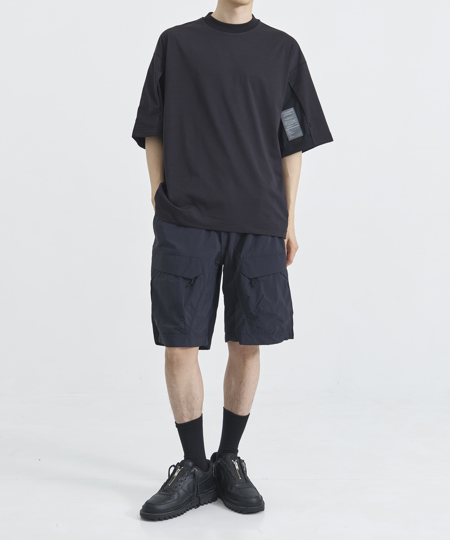 9251-CS53-015 S/S TEE N.HOOLYWOOD