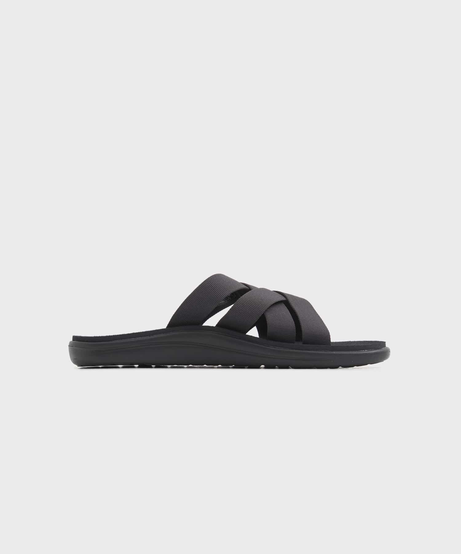 2251-SE02 × Teva N.HOOLYWOOD