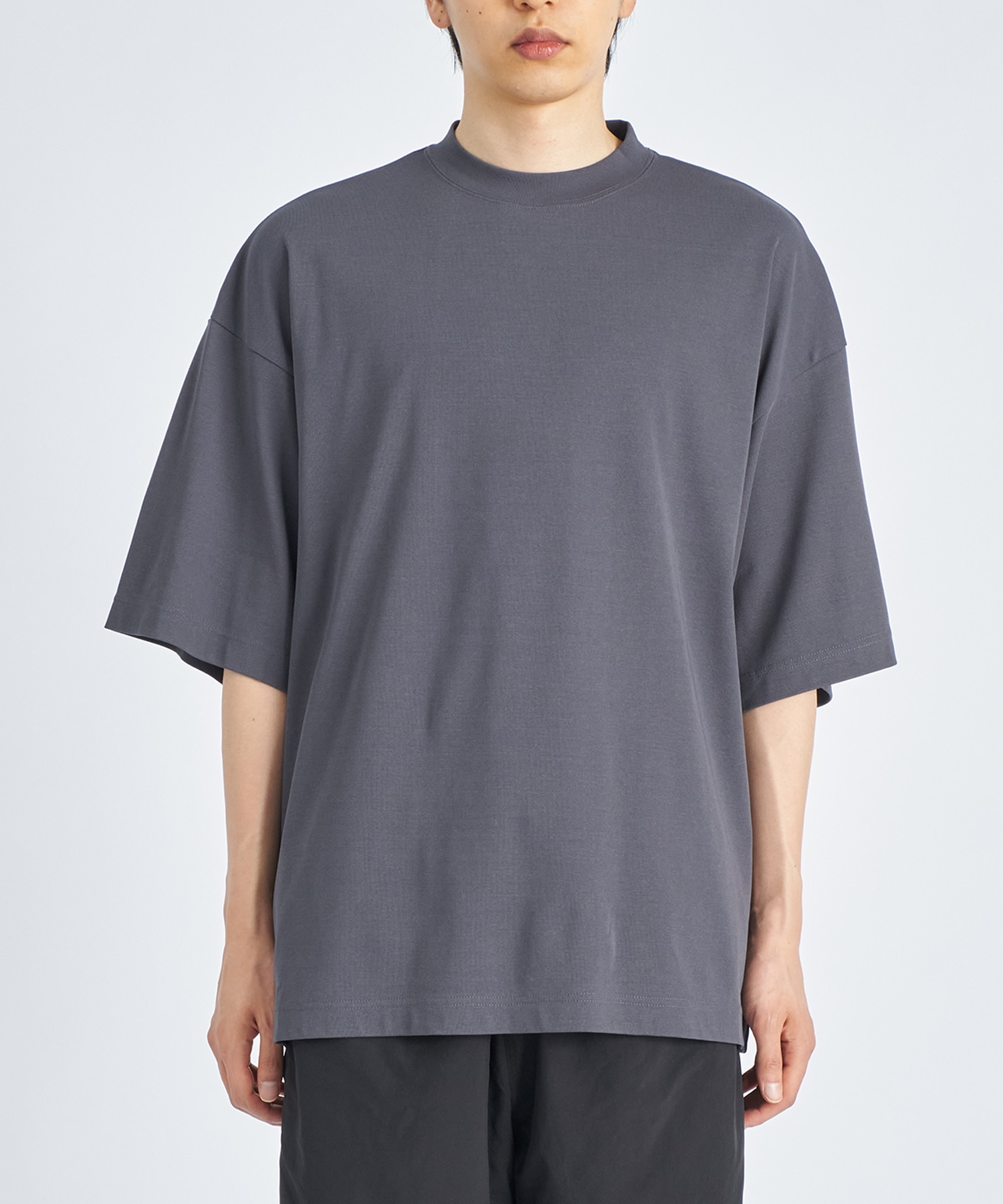 2251-CS51-019 S/S TEE N.HOOLYWOOD
