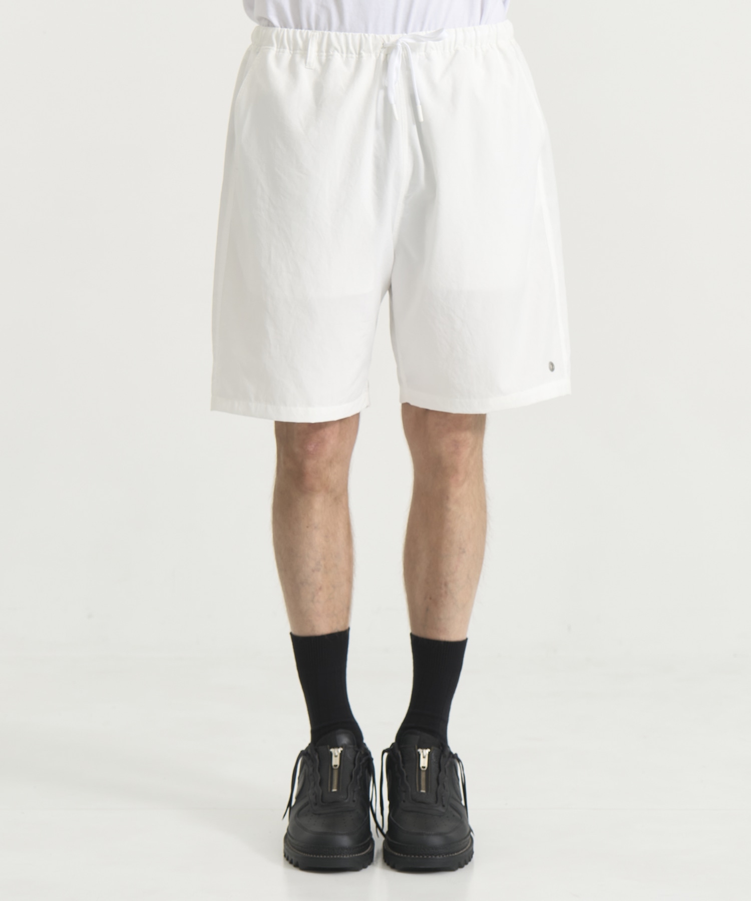別注 ONE EYELET ACTIVE SHORTS White Mountaineering