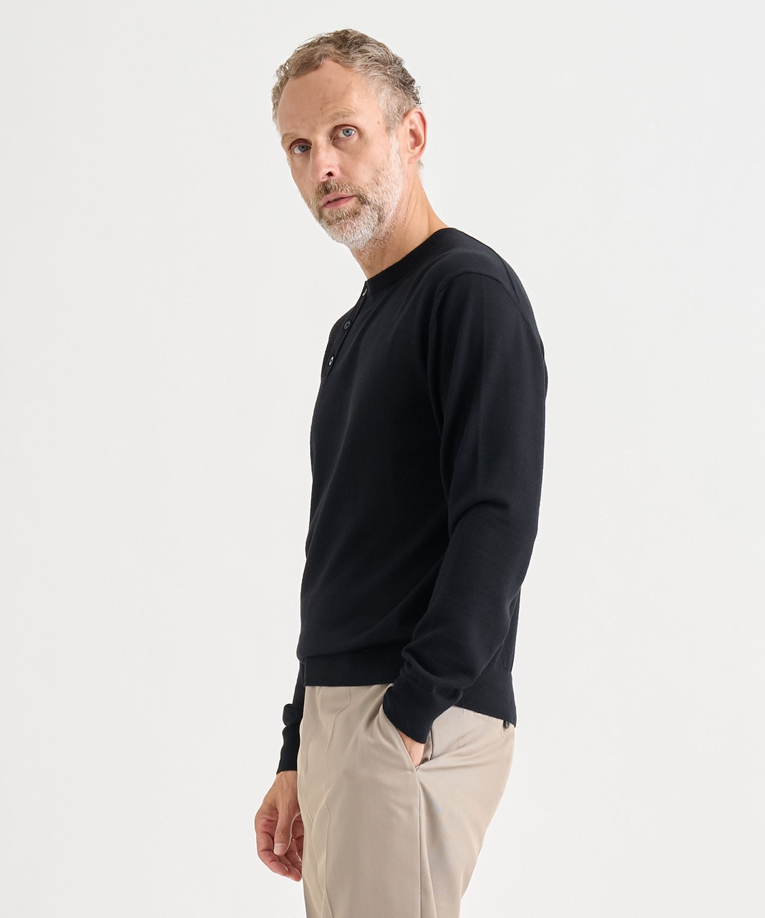 別注WOOL CREW-NECK KNIT PULLOVER IRENISA