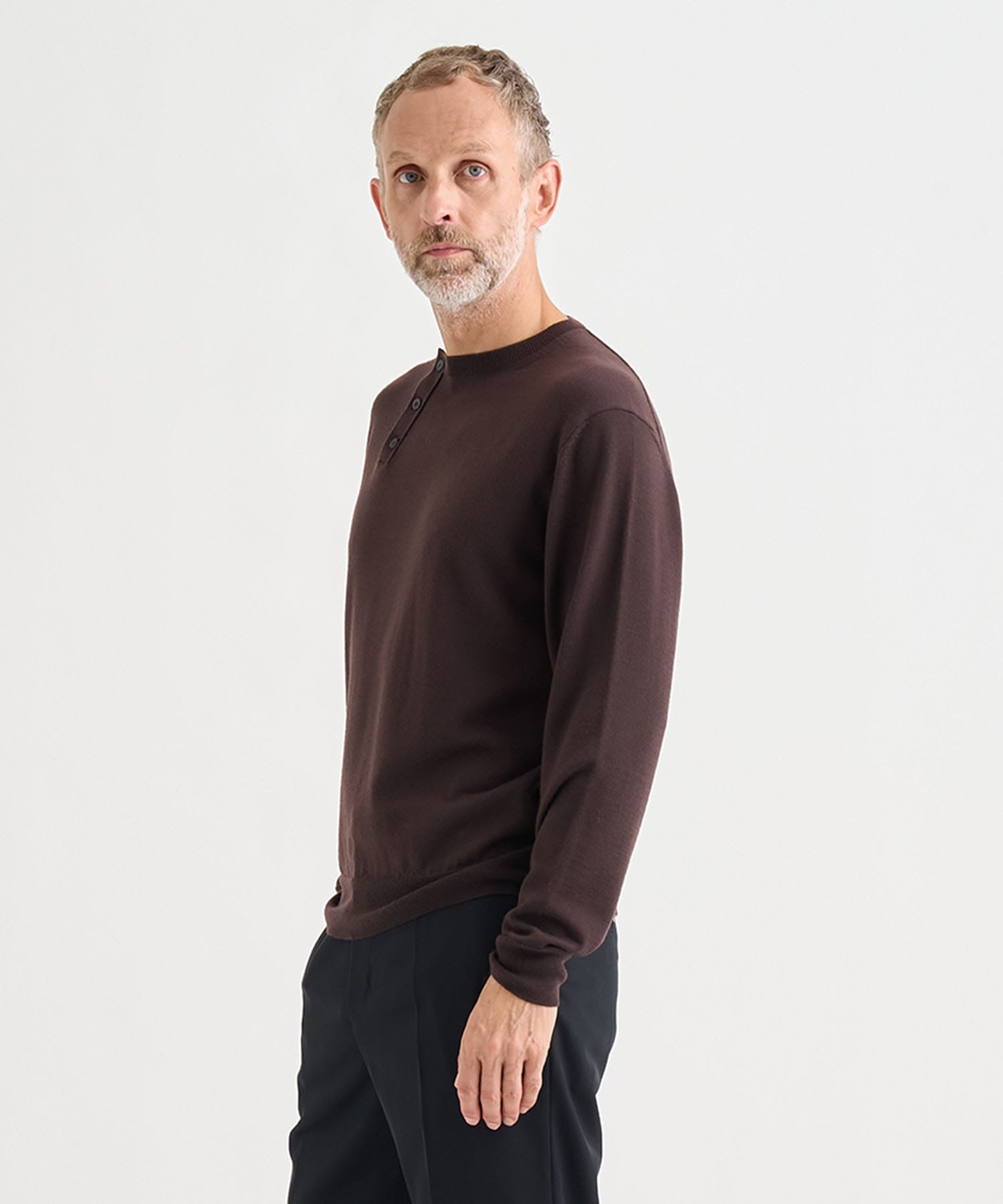 別注WOOL CREW-NECK KNIT PULLOVER IRENISA