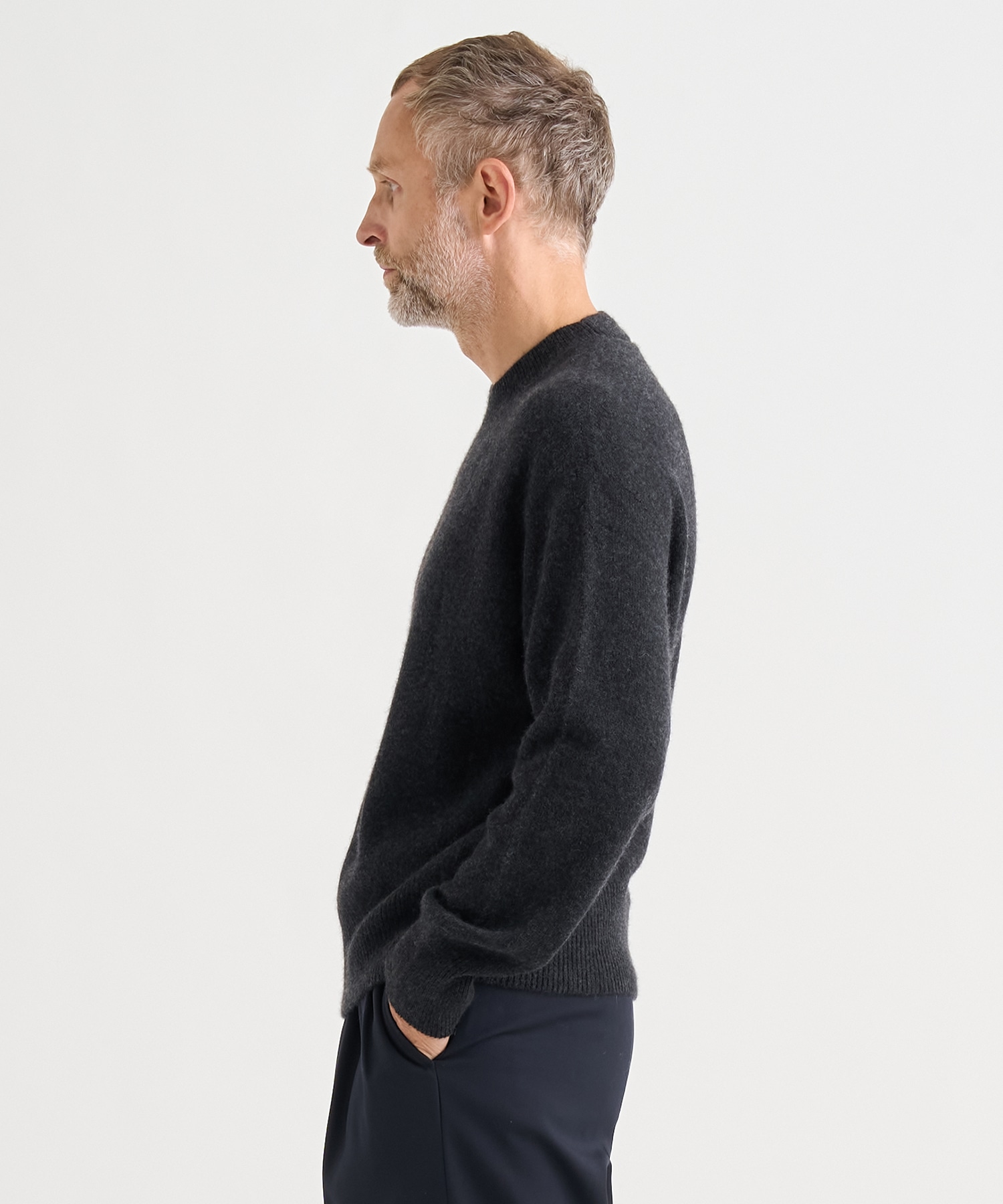 Cashmere Wholegarment Crewneck Sweater YOKE