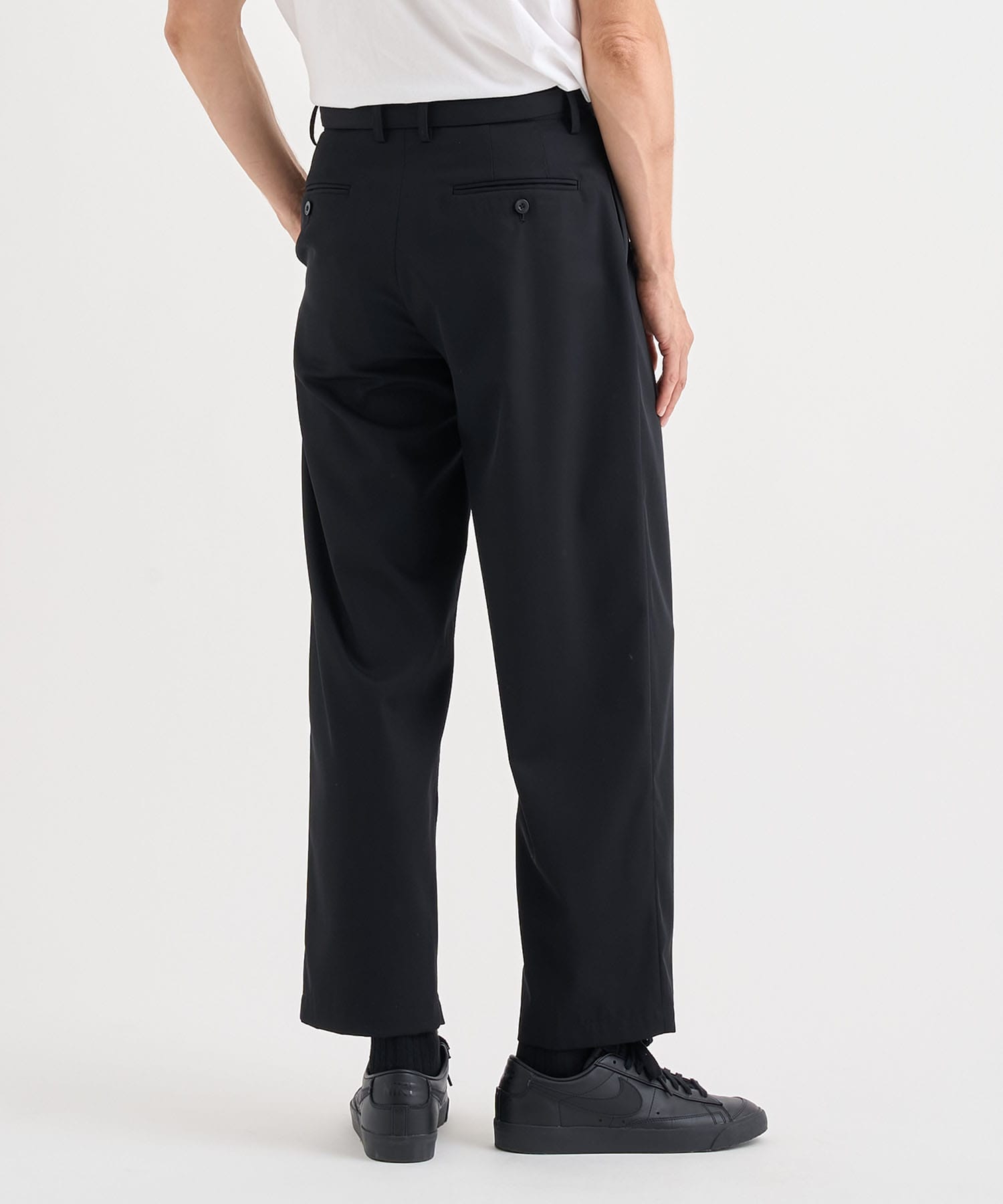 別注BELTED TAPERED PANTS IRENISA