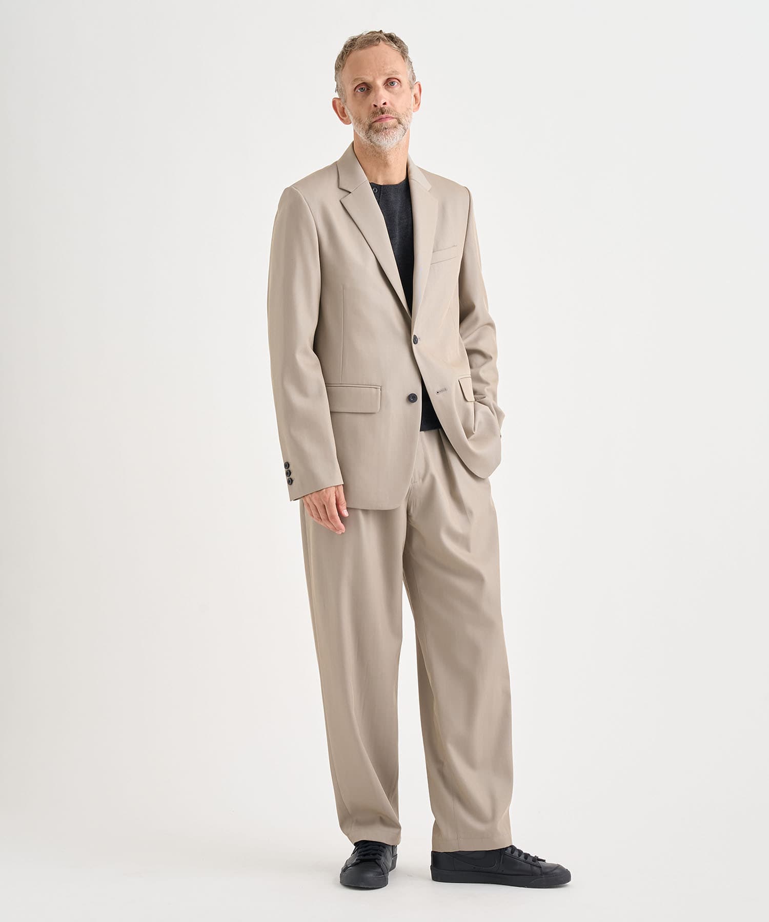 NOTCHED LAPEL SINGLE JAKET IRENISA