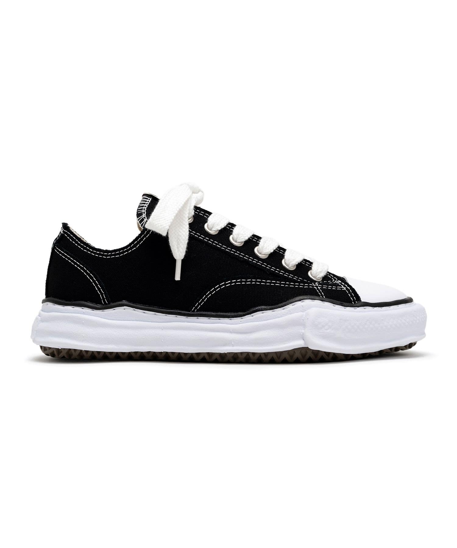 PETERSON / original sole canvas Low-Top sneaker Maison MIHARA YASUHIRO