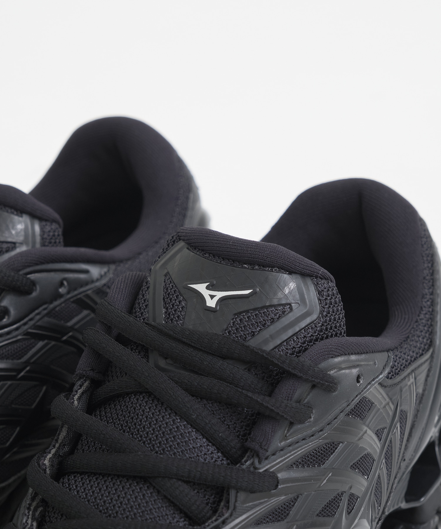 WAVE PROPHECY LS MIZUNO