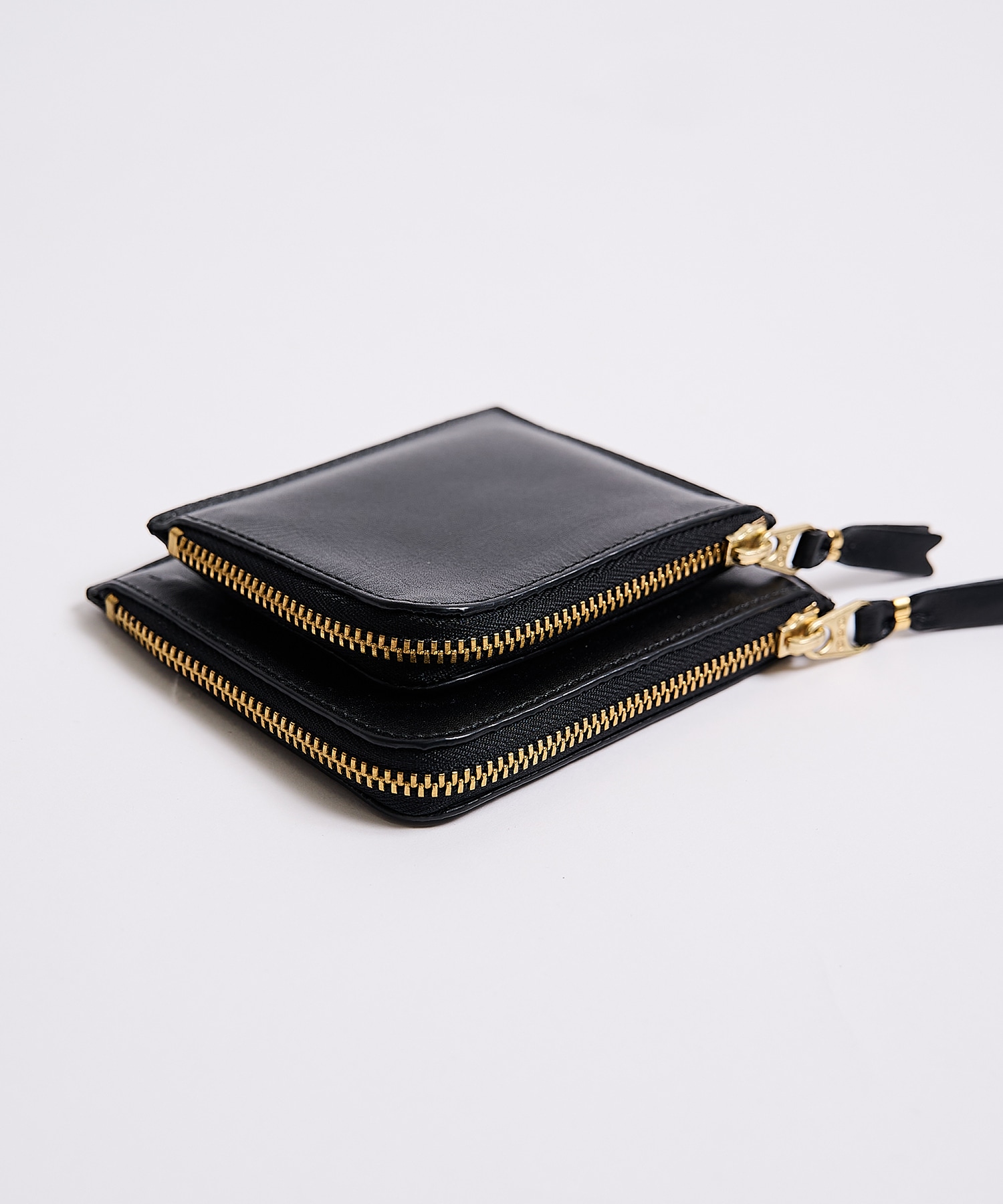 OUTSIDE POCKET L SHAPED ZIP WALLET Wallet Comme des Garcons