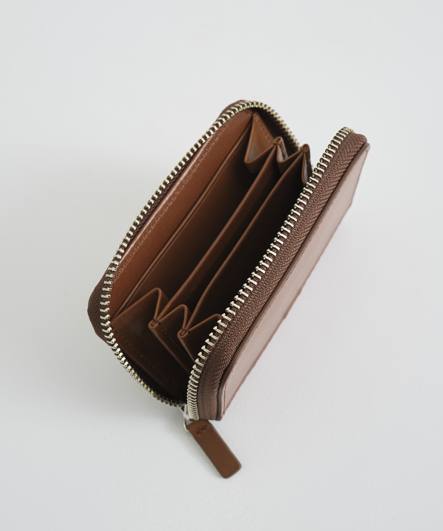 invisible zipped coin purse Maison MIHARA YASUHIRO