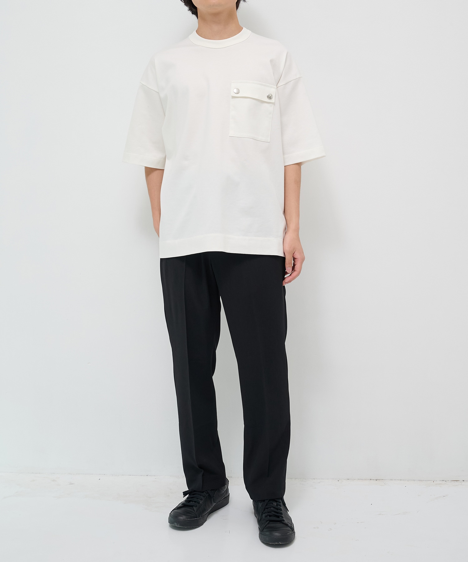別注REFINA POCKET T-SHIRT CINOH