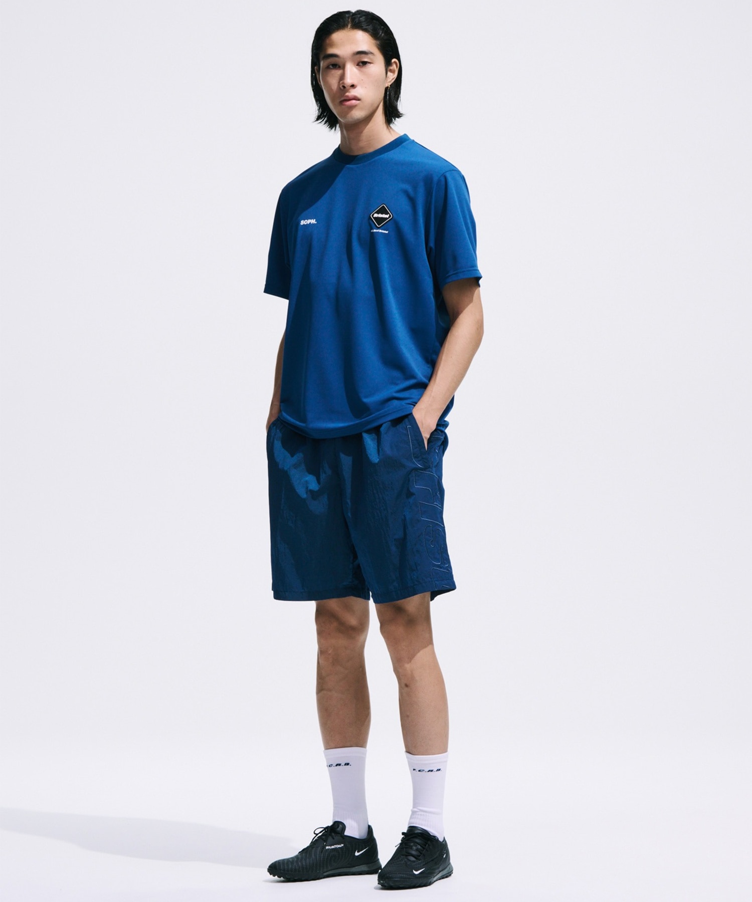 FCRB-260051 BIG LOGO NYLON EASY SHORTS F.C.Real Bristol