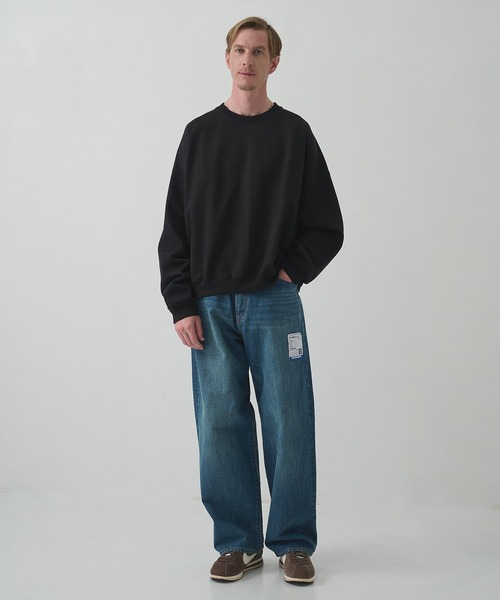 A26C13CS02C HUGE SWEAT SHORT MARKAWARE