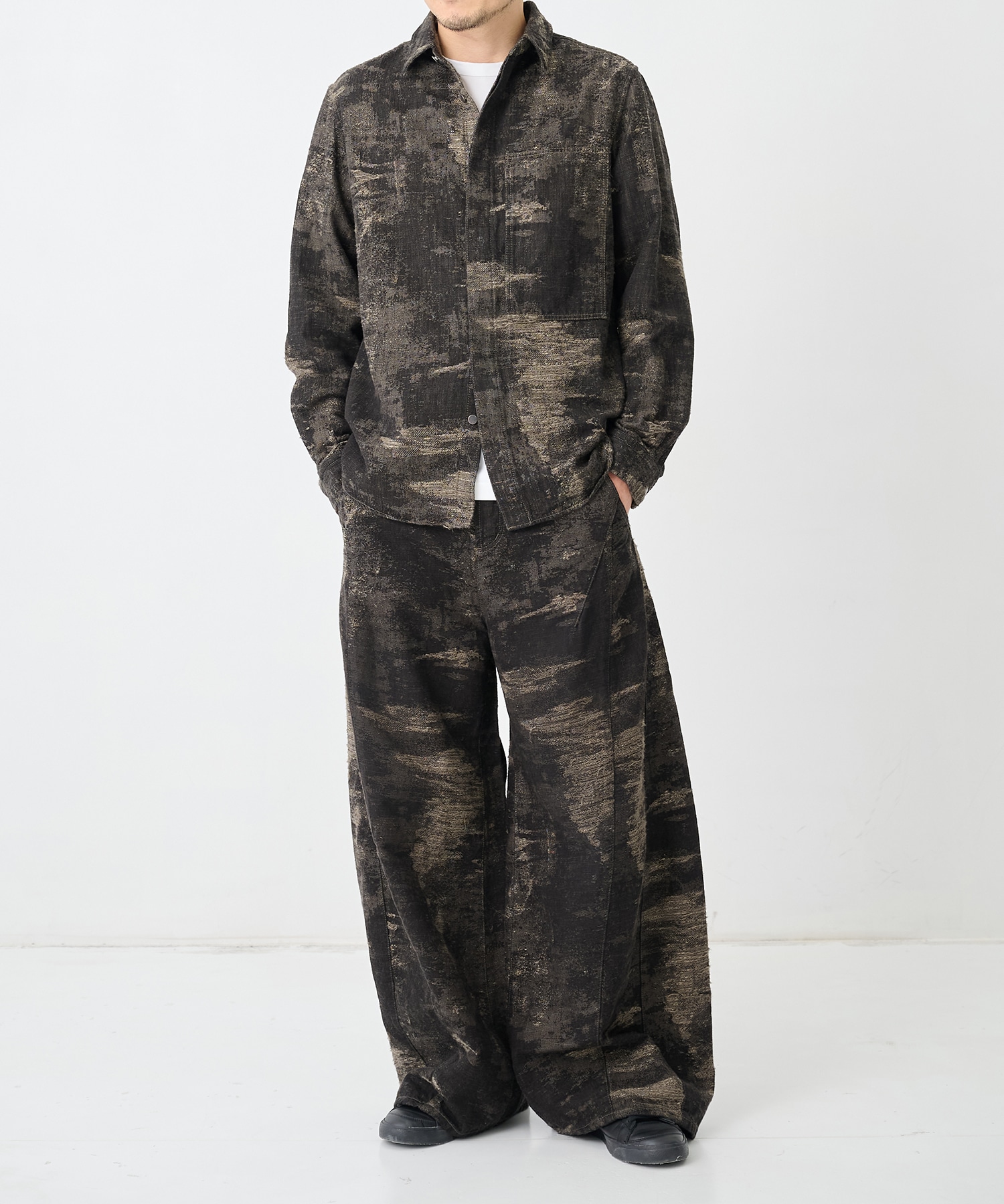 【ターク】TA26AW-PT035 DENIM CURVED PANTS TAAKK