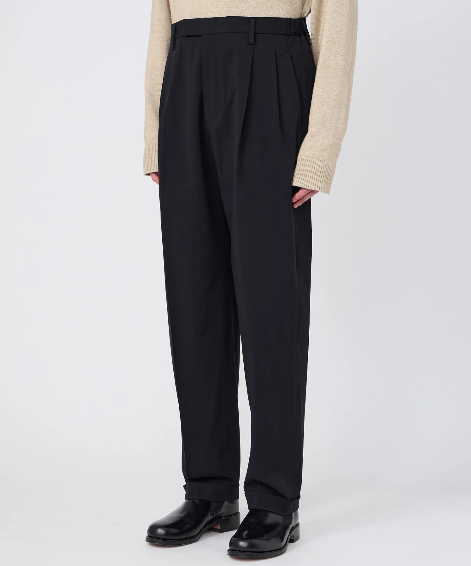 【イレニサ】IH-26FW-P048-NDC TWO-TUCKS TAPERED TROUSERS IRENISA