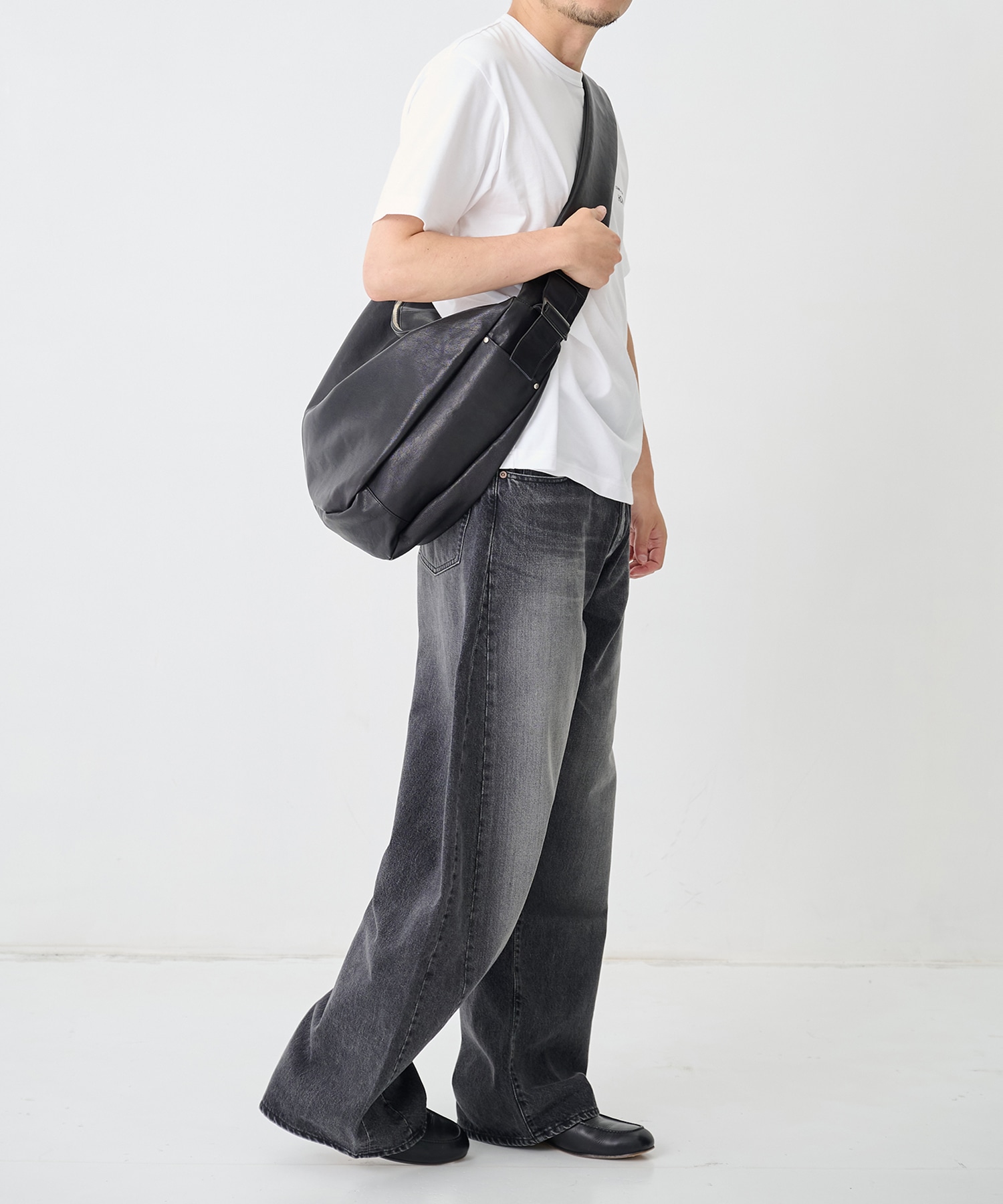 シュタイン】ST.1674 GOAT LEATHER SHIRRING HANDLE SHOULDER BAG