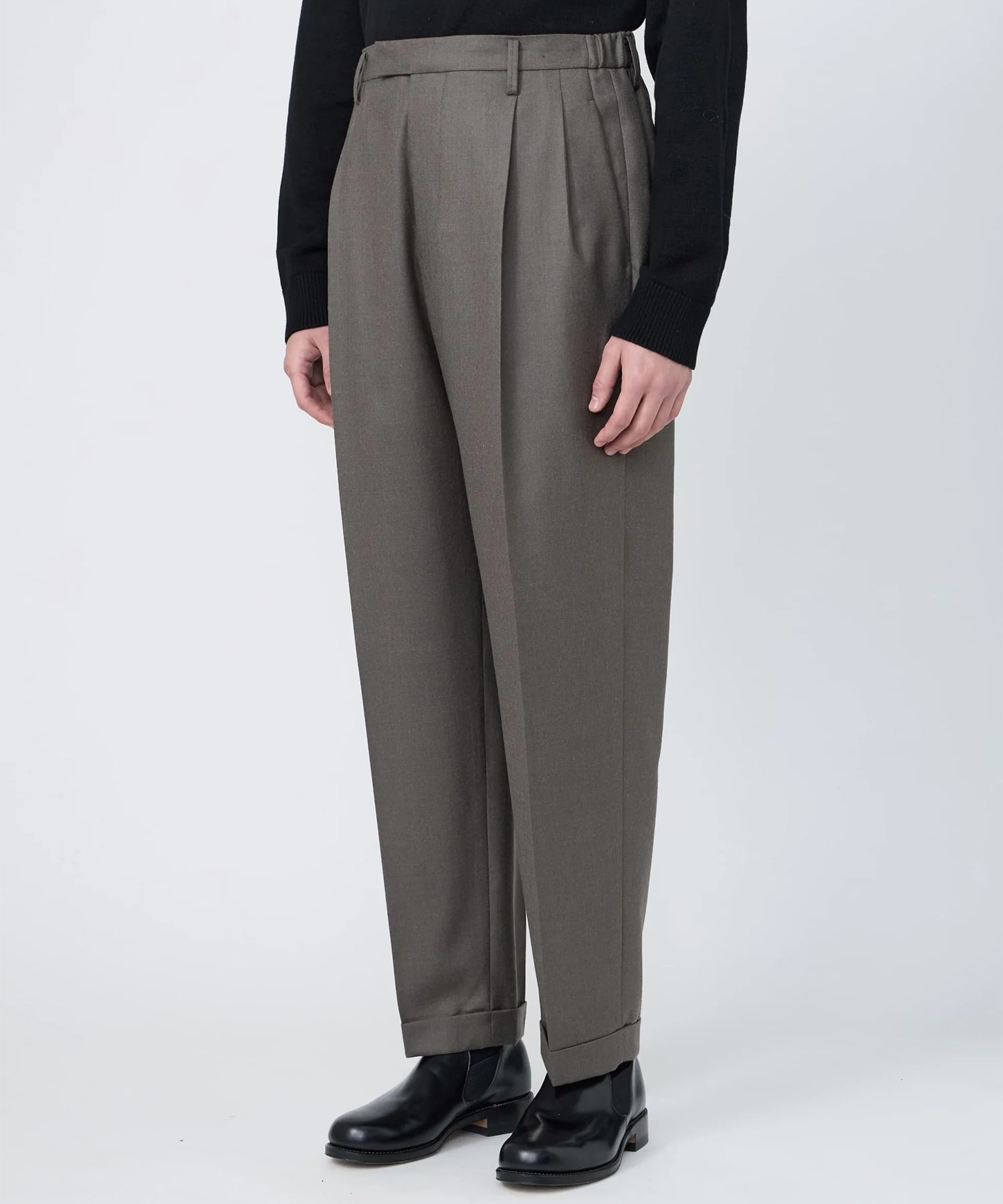 【イレニサ】IH-26FW-P048-NDF TWO-TUCKS TAPERED TROUSERS IRENISA