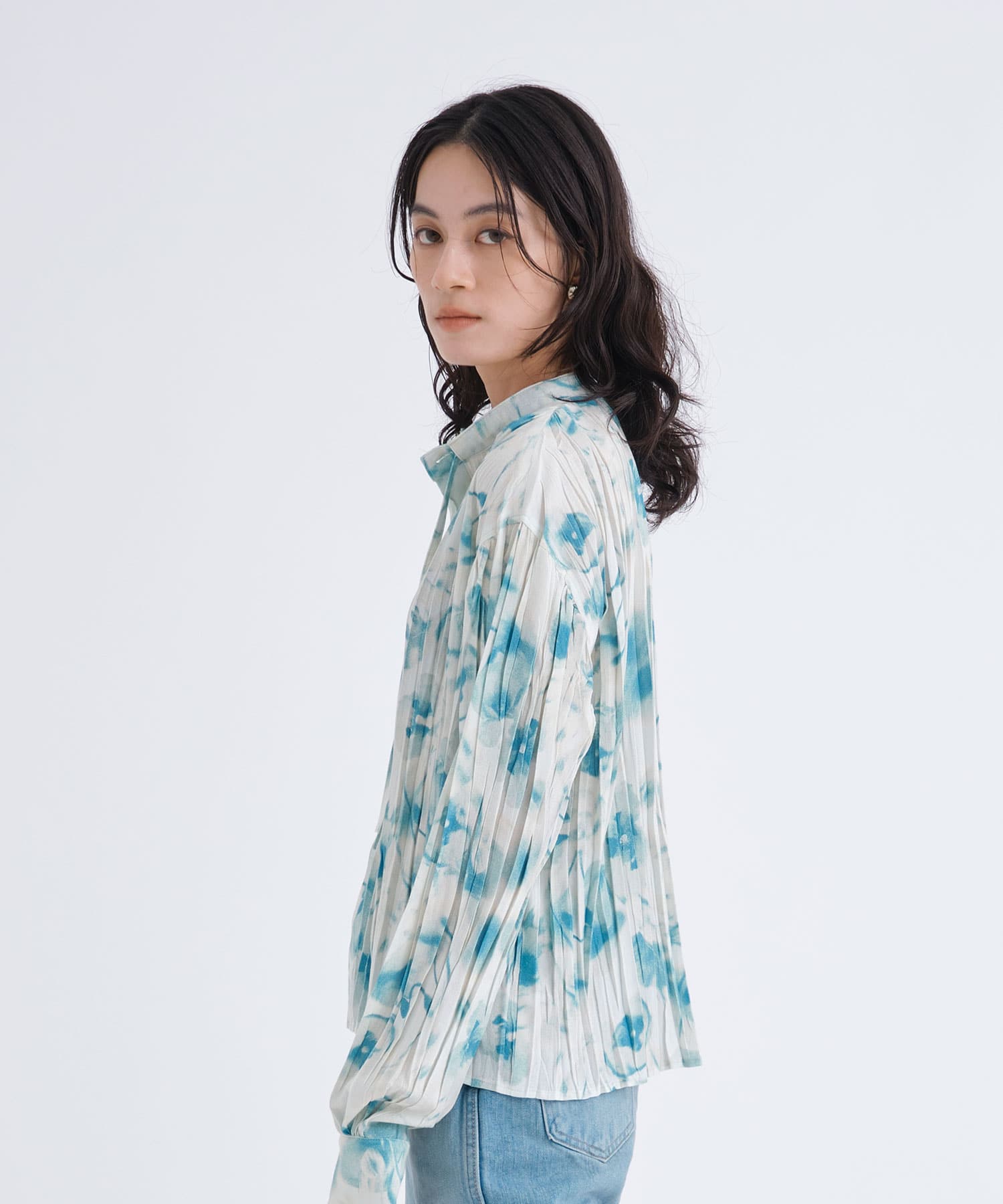 pleated vintage flower blouse(FREE BLUE): AKANE UTSUNOMIYA: WOMEN