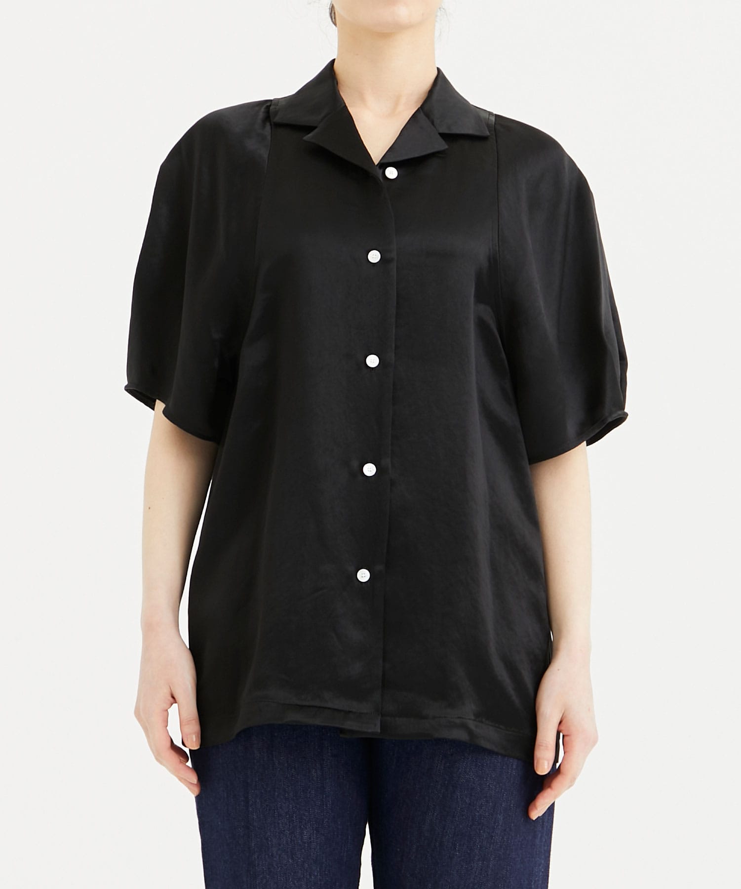 ACETATE SATIN HALF SLEEVE SHIRT CINOH