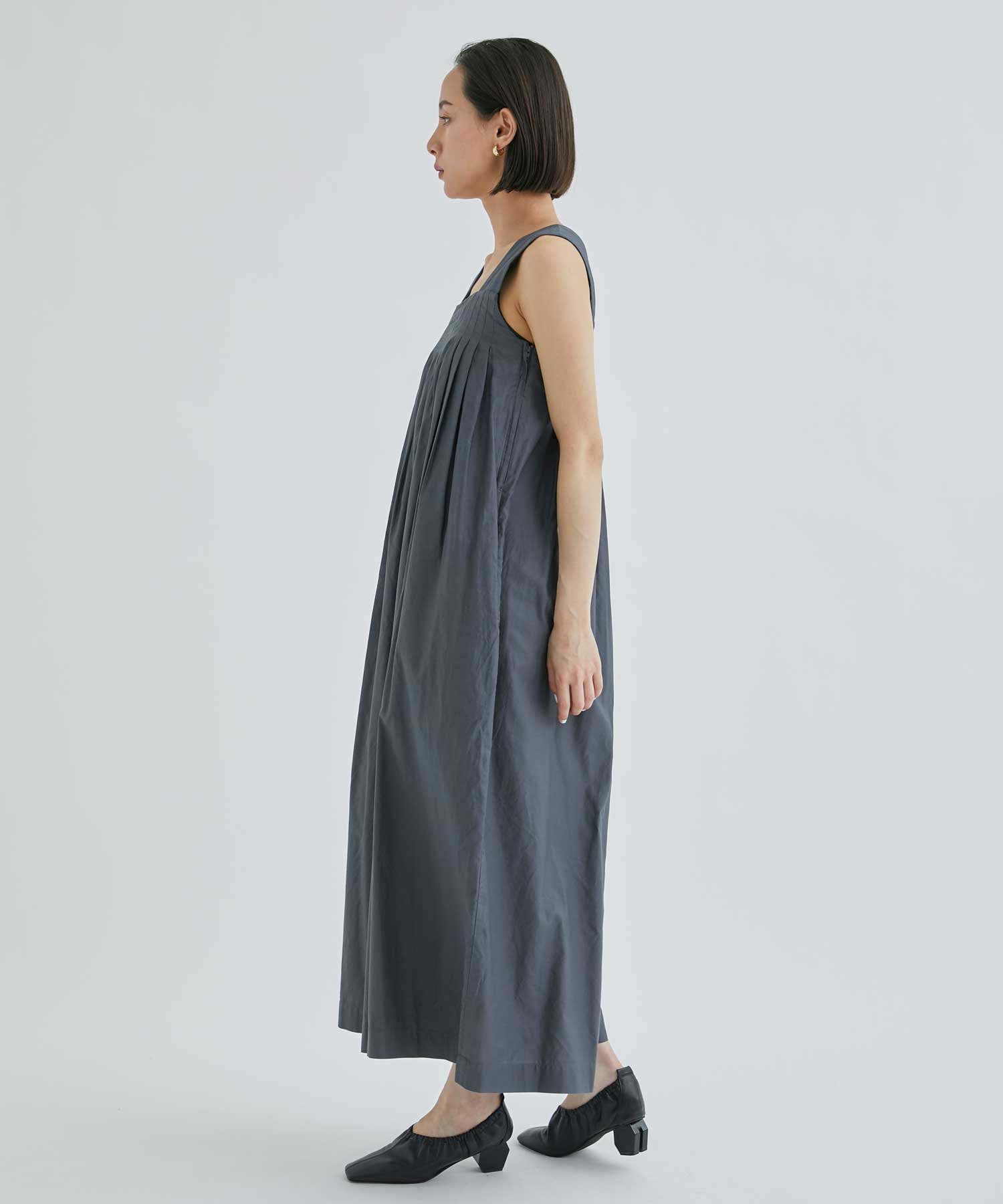 MICRO COTTON SATIN OVERALL(1 GREY): ATON: WOMEN｜THE TOKYO ONLINE